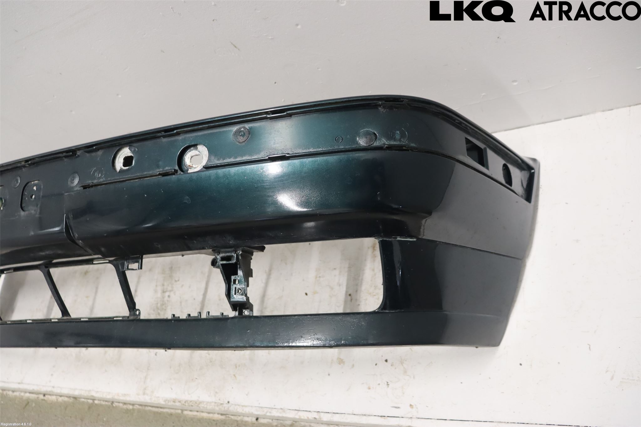 BMW 5 E34      88-96 Stötfångarbeklädnad Fram