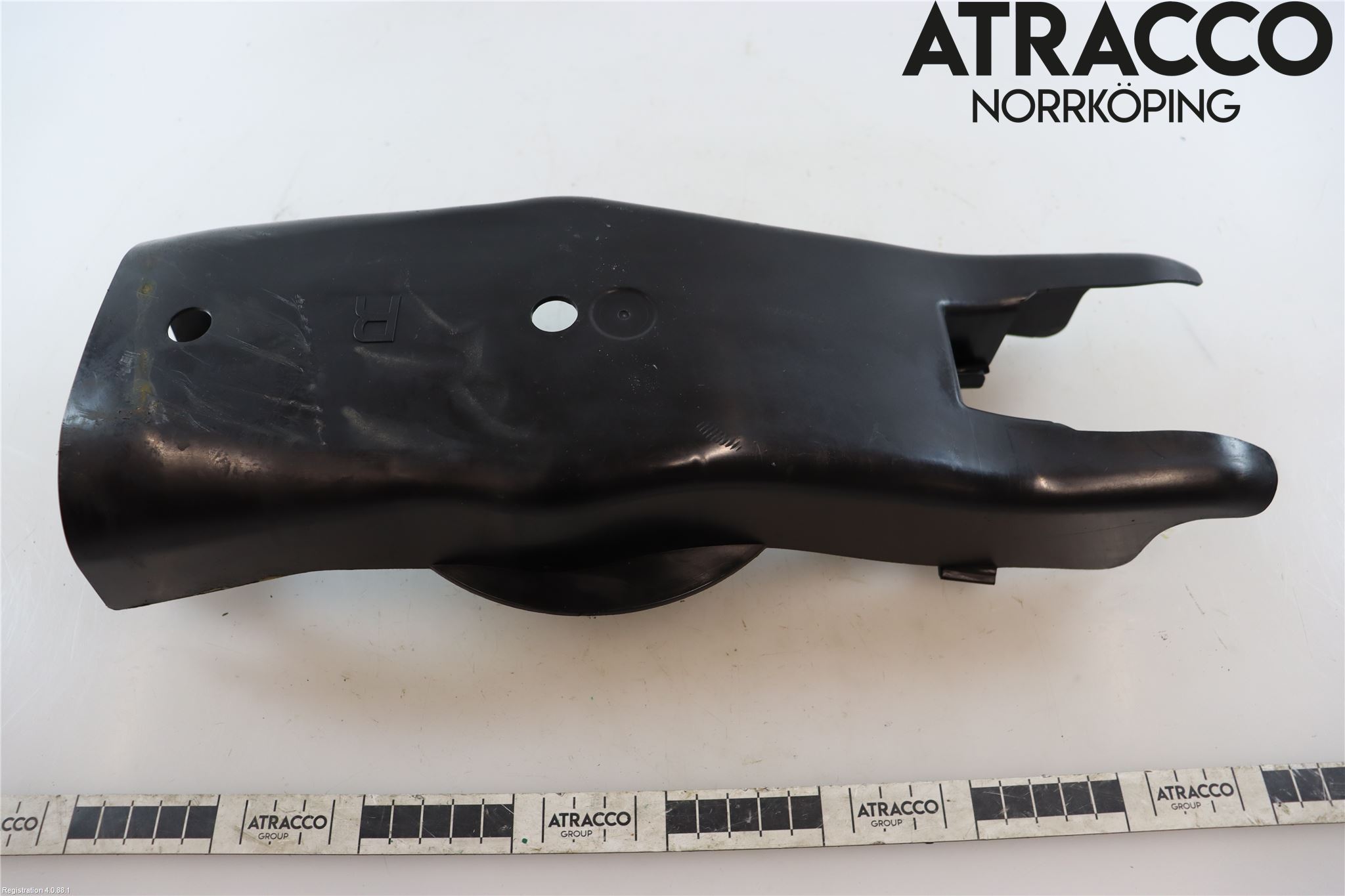 Mercedes-Benz MB E-KLASS (W213) 16-23 Stänkskydd