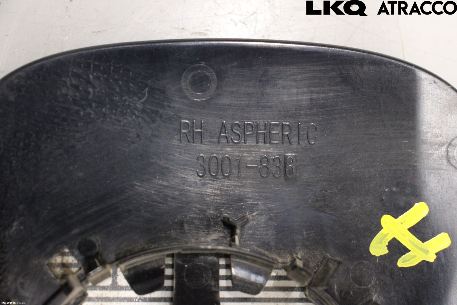 Volvo XC70 05-07 Spegelglas Hö