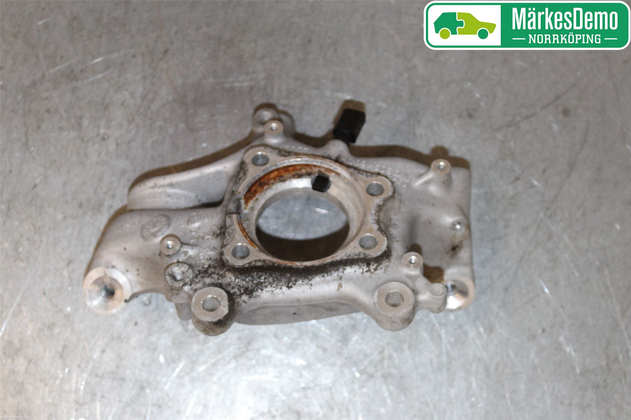 Audi A4/S4 B9 16-19 Hjullagerhus-Spindel Hö B