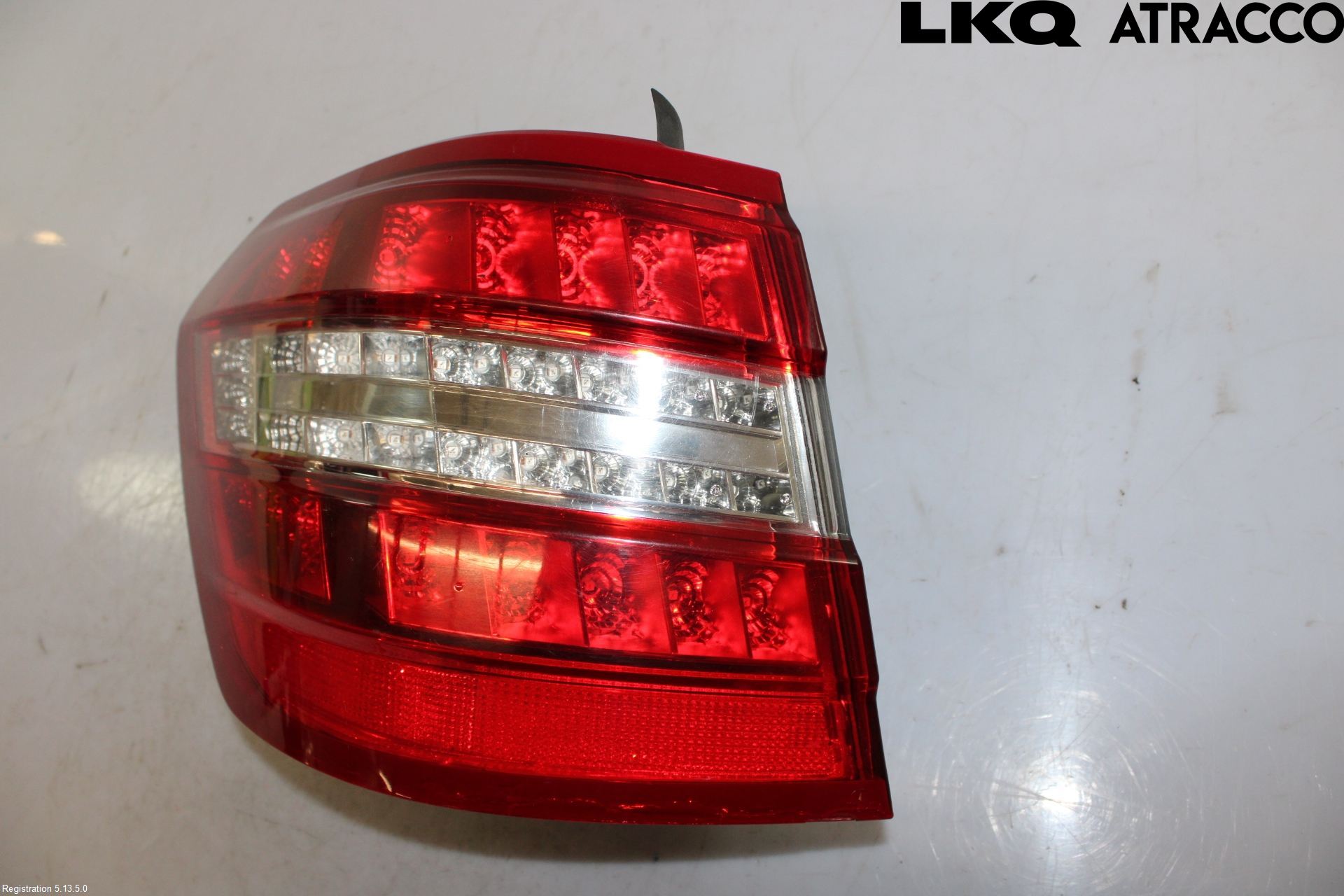 Mercedes-Benz MB E-KLASS (W212) 09-16 Bakljus Vänster