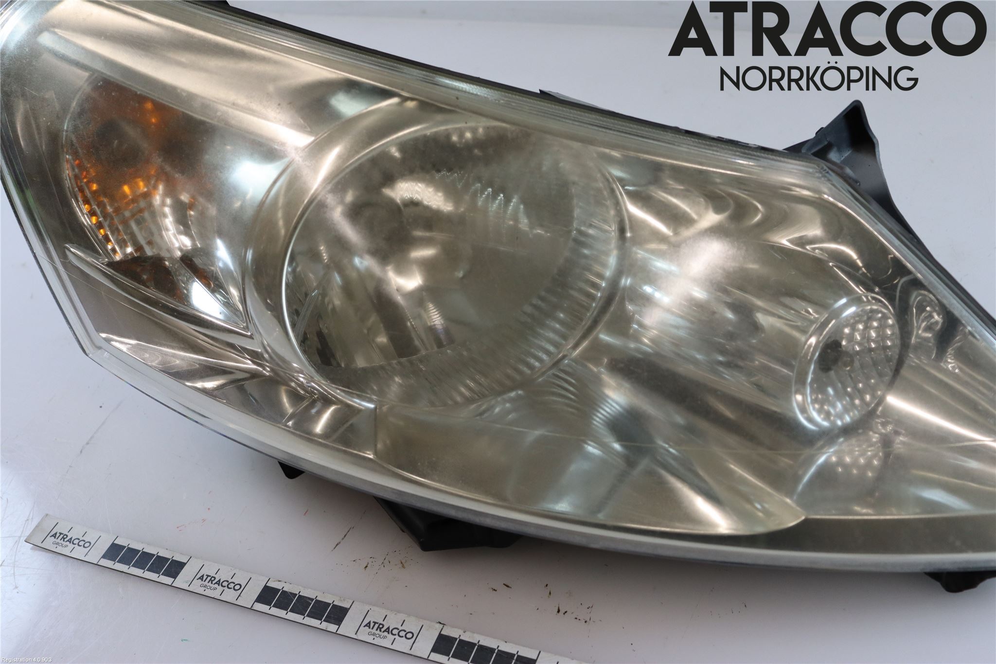 Peugeot EXPERT 07-14 Strålkastare Höger