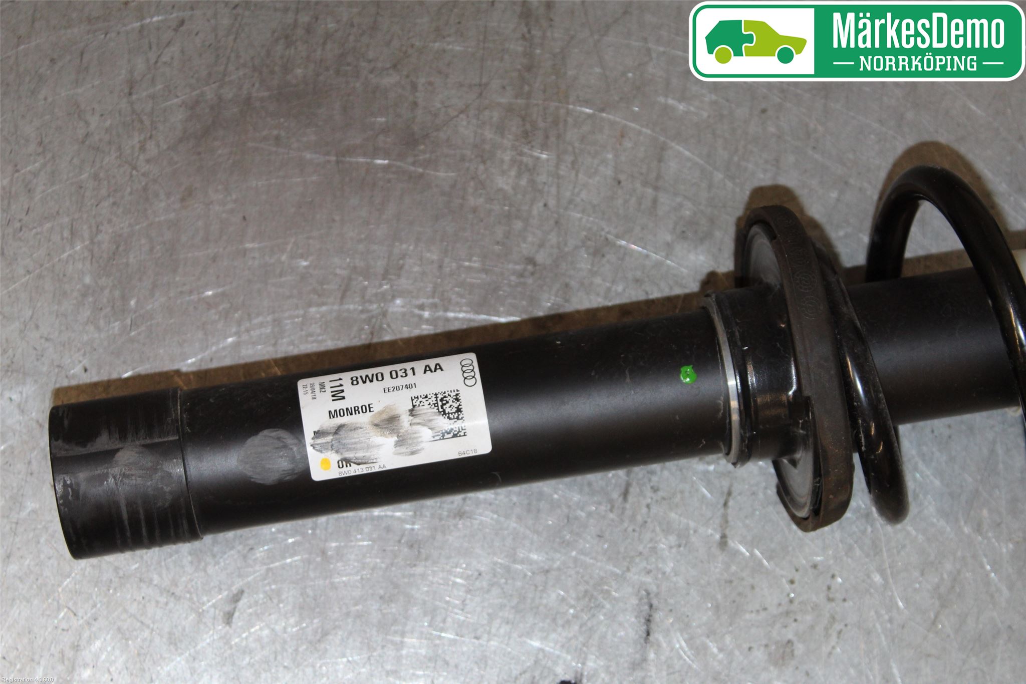 Audi A4/S4 B9 16-19 Fjäderben Fram Vänster