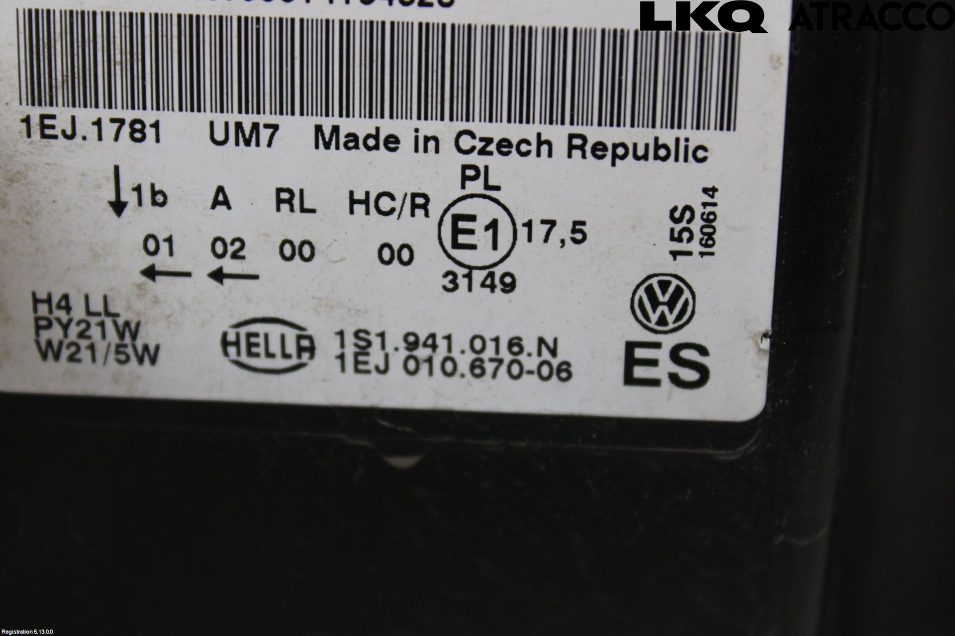 Volkswagen VW UP! / E-UP! Strålkastare Höger