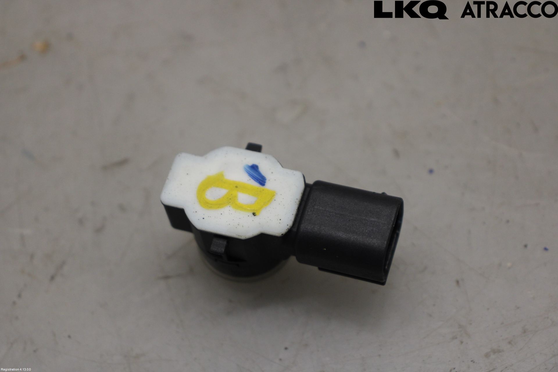 Opel VIVARO 20- Parkeringshjälp Backsensor