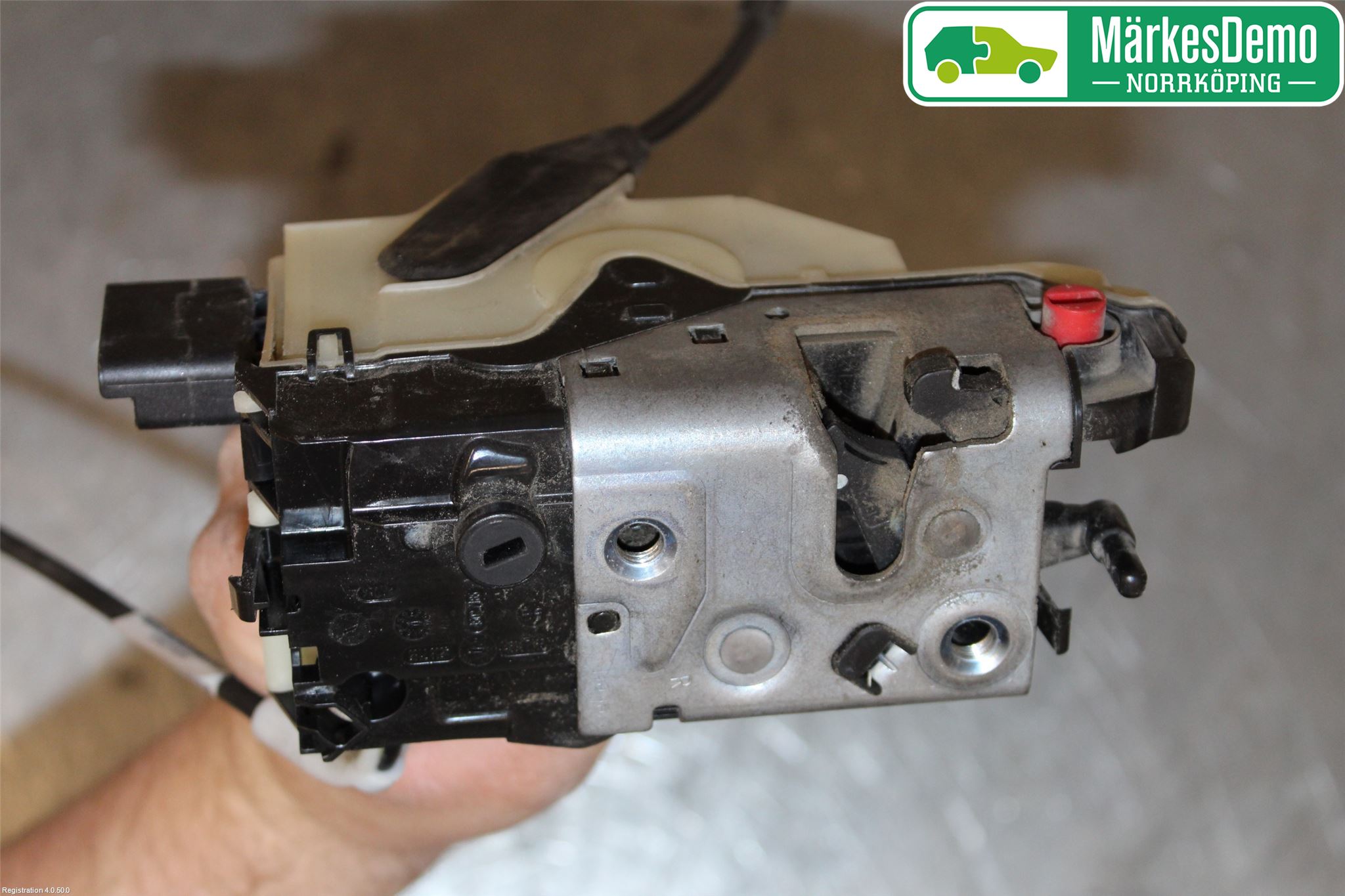 Peugeot 208 12-15 Låskista-Dörrlås