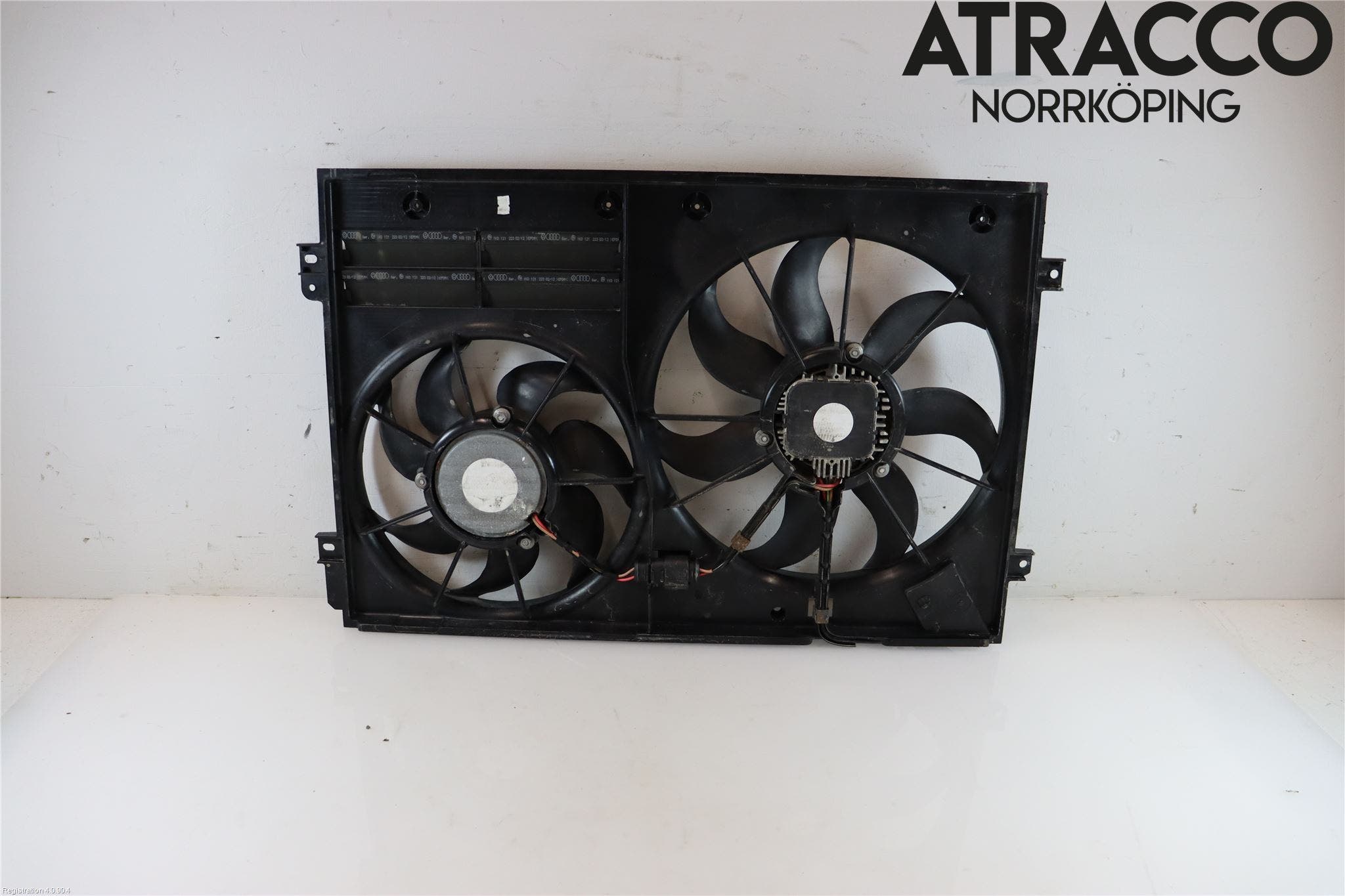 Volkswagen VW PASSAT 11-14 Kylfläkt El