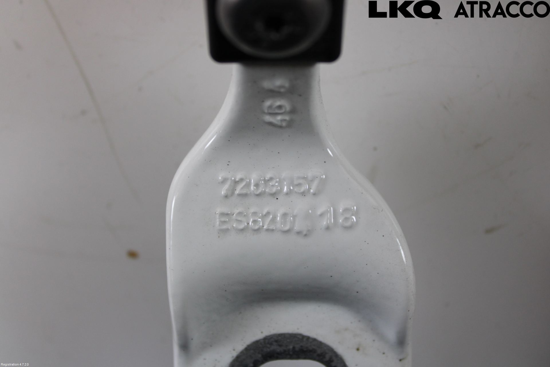 BMW 3 F30/F31/F80 12-19 Bakluckegångjärn Vä