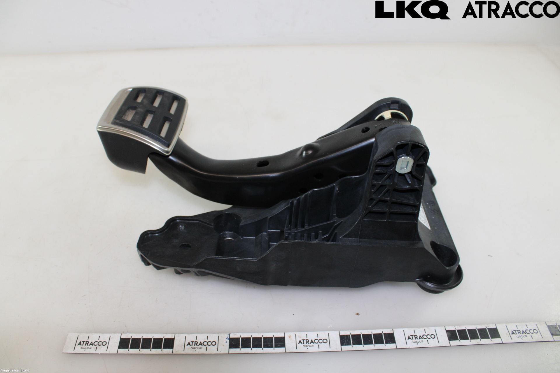 Skoda FABIA 22- Bromspedal