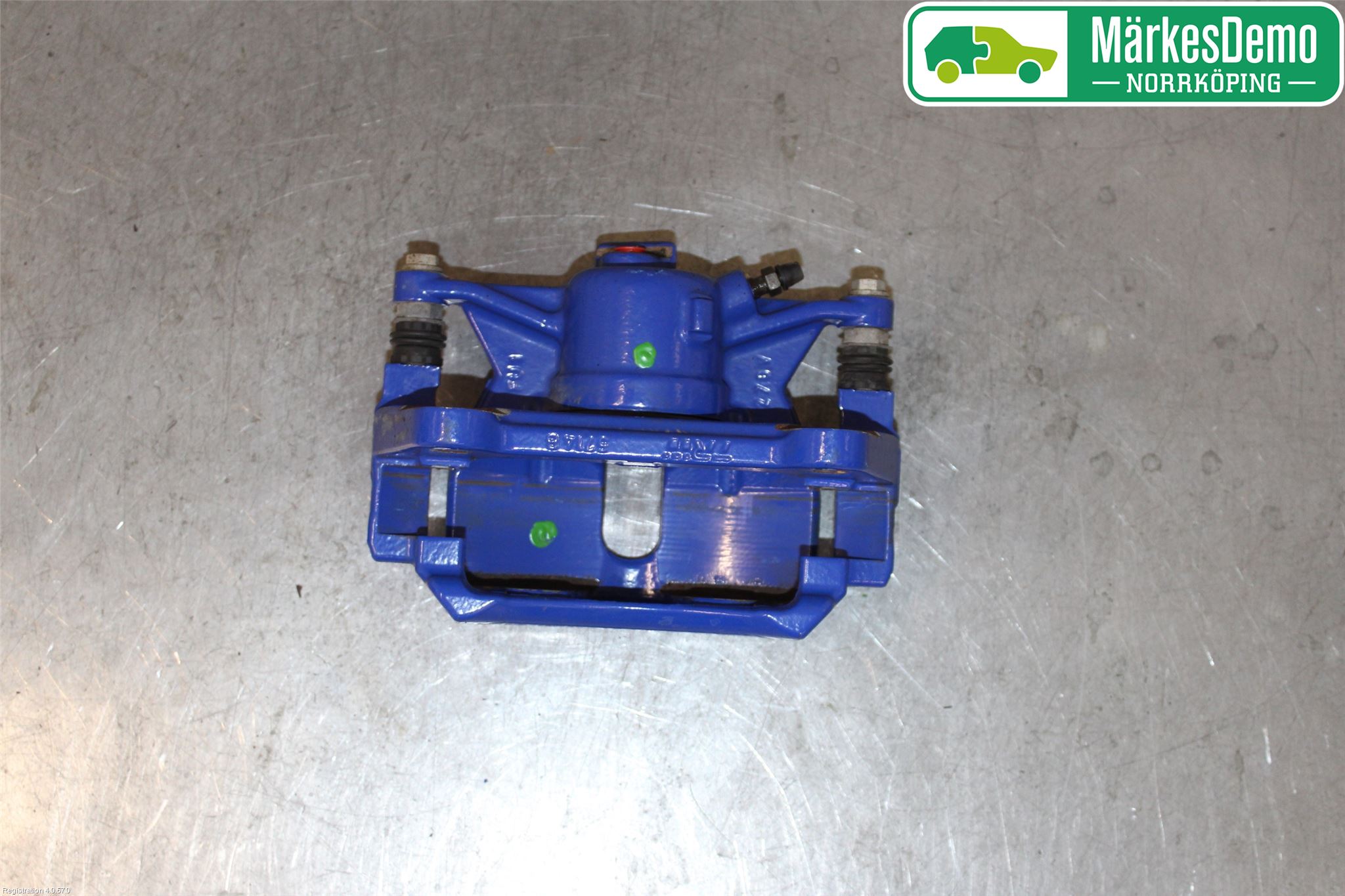 Volkswagen VW PASSAT 15-19 Bromsok Fram Höger