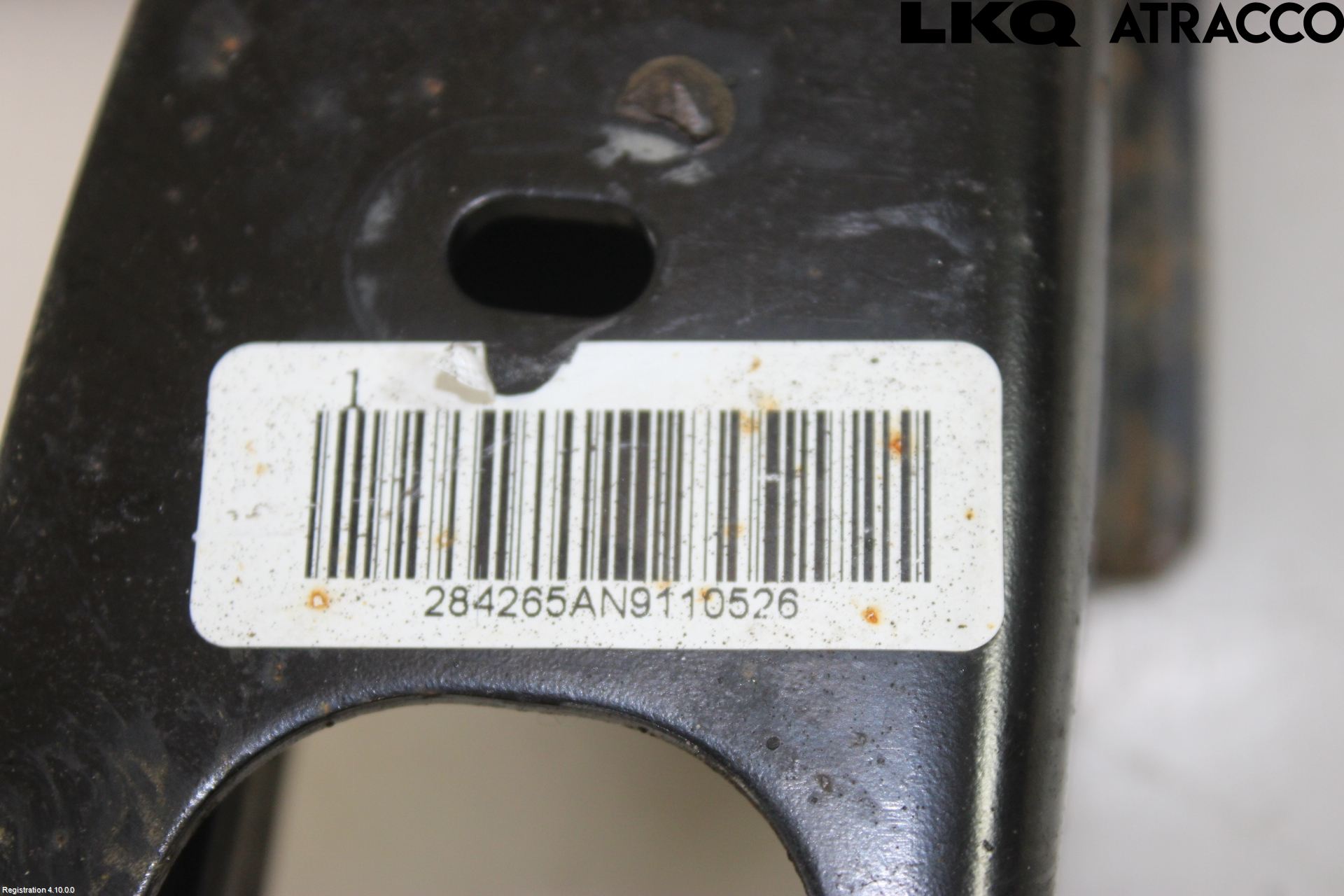 MG 4 23- Bärarm Bak Övre Höger