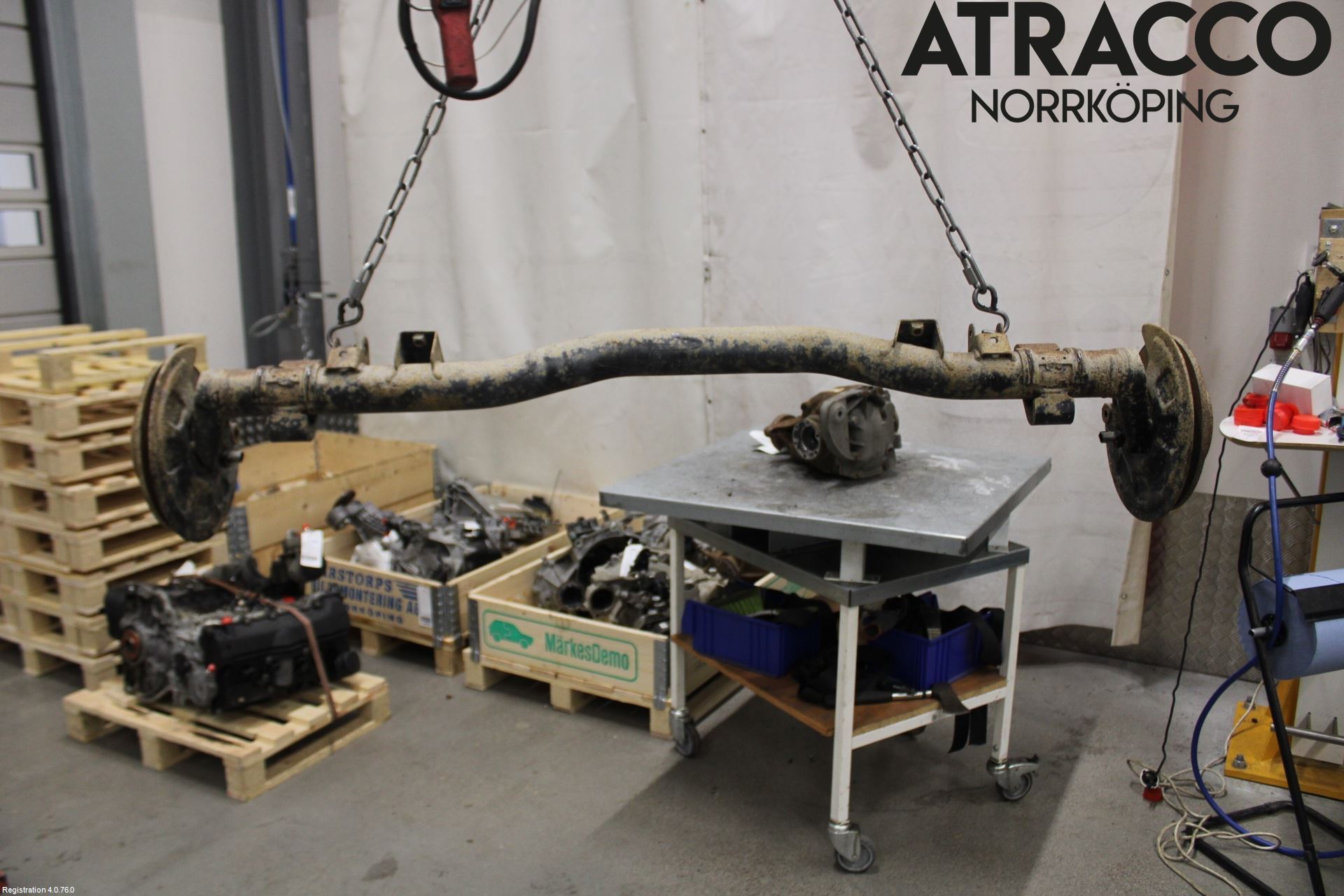 Volkswagen VW CADDY 11-15 Bakaxel