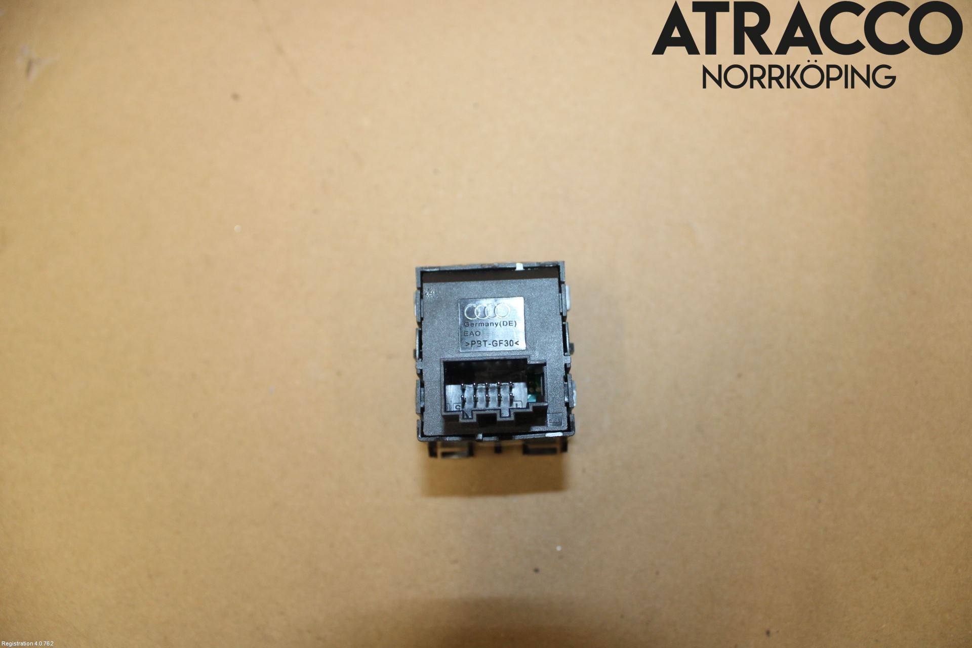 Audi A4/S4 B9 16-19 Strömställare Parkeringsbroms