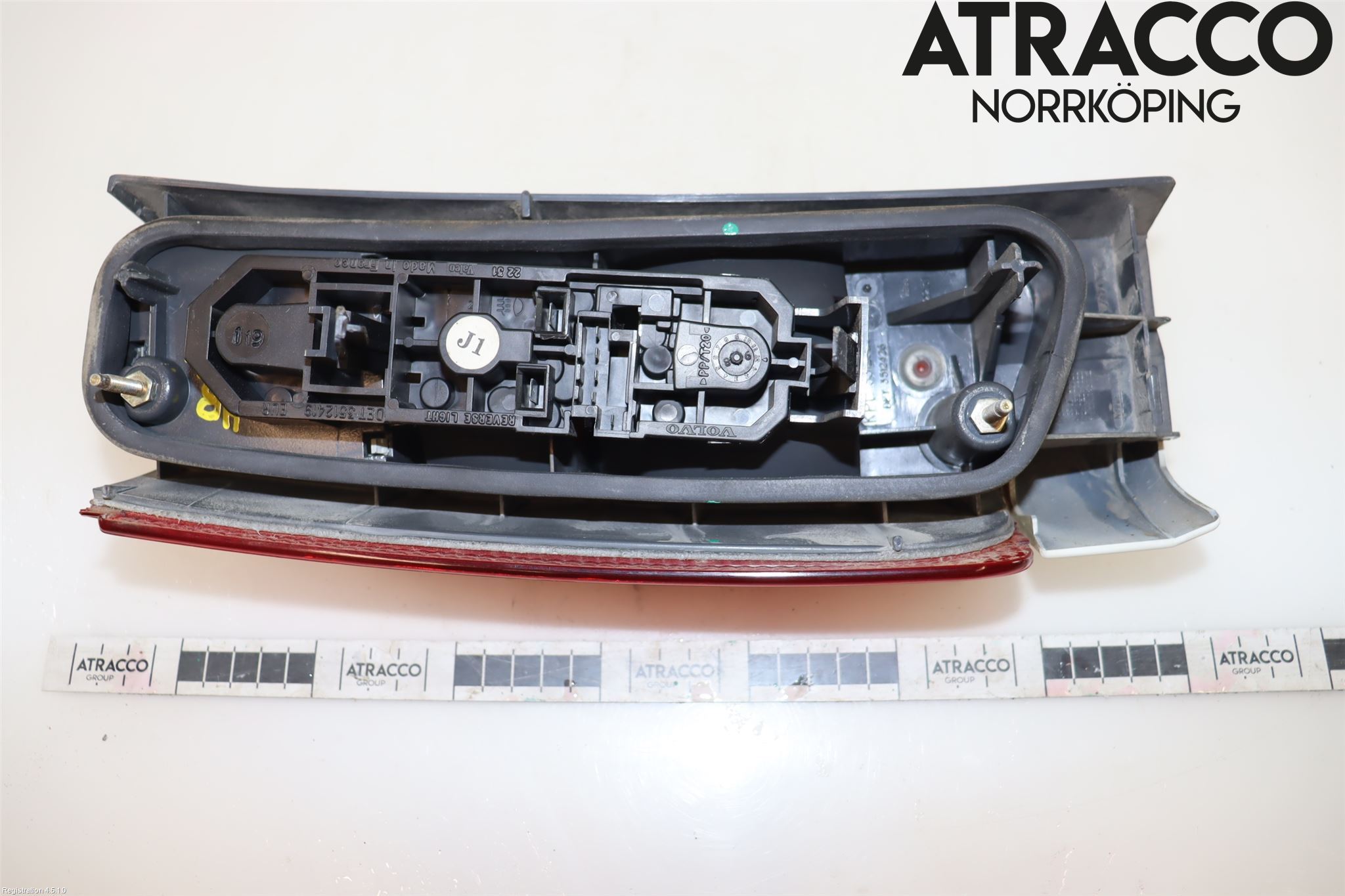 Volvo S70/V70/XC  97-00 Bakljus Höger