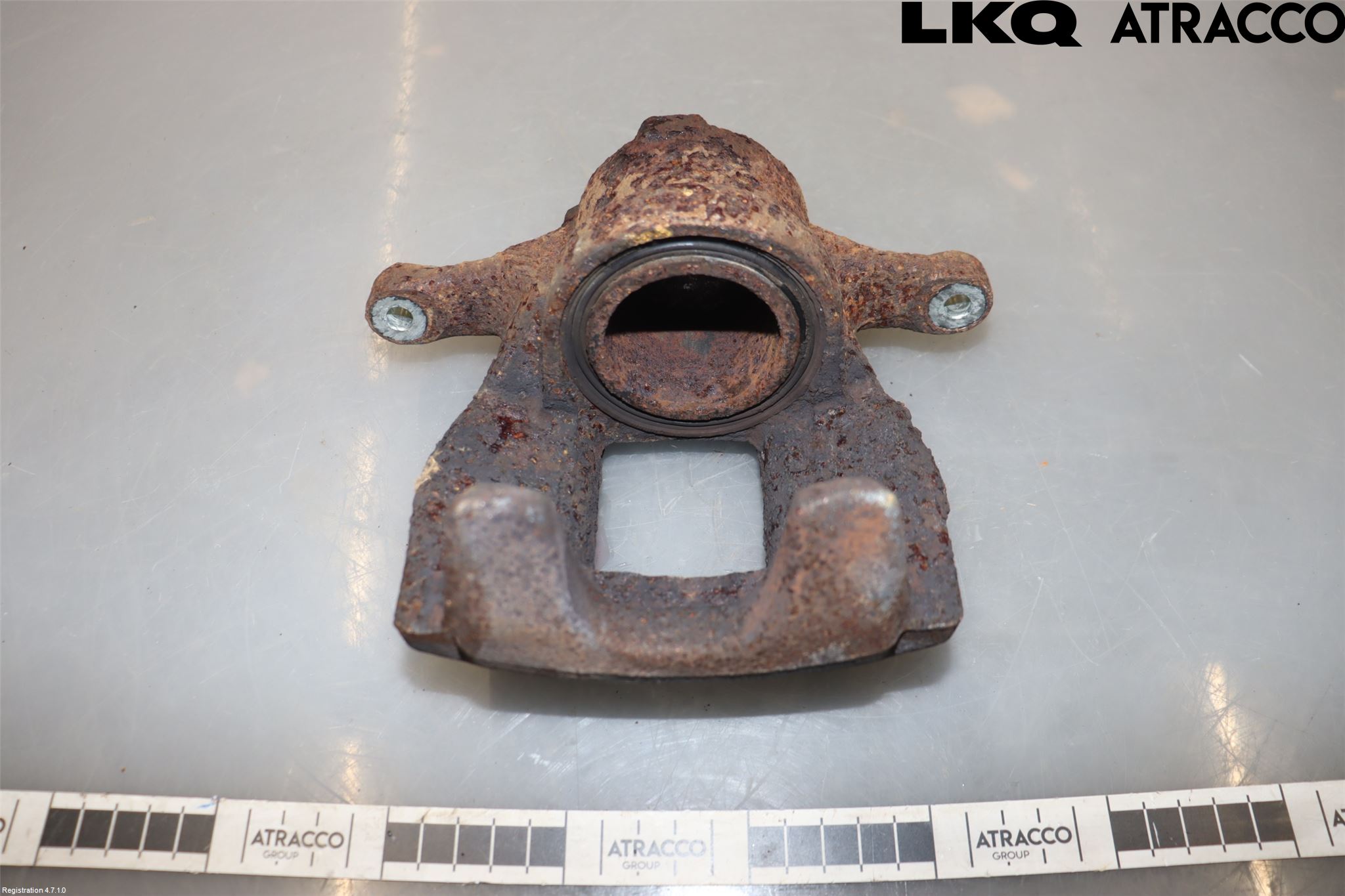 Toyota AURIS 13-19 Bromsok Fram Vänster