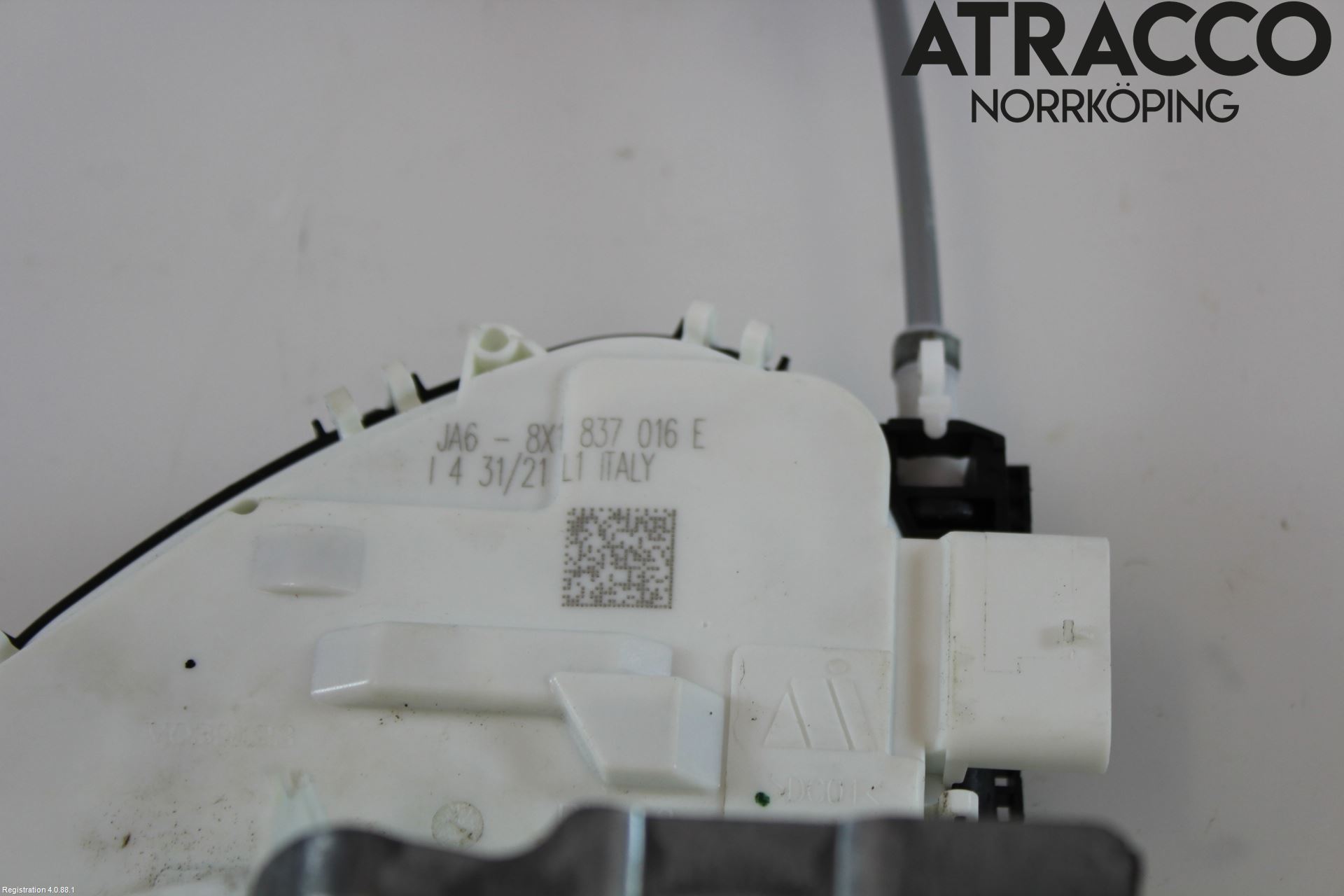 Audi Q5/SQ5 17- Låskista-Dörrlås