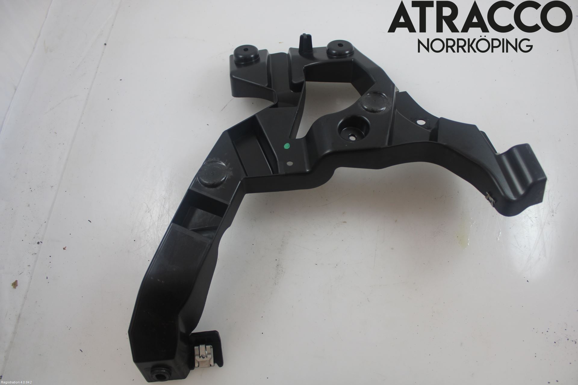 Audi E-TRON GT FW 21- Stötfångarfäste Bak Hö