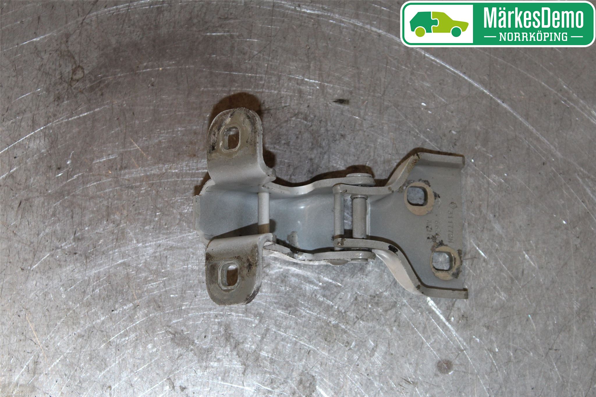 Nissan PRIMASTAR Dörrgångjärn