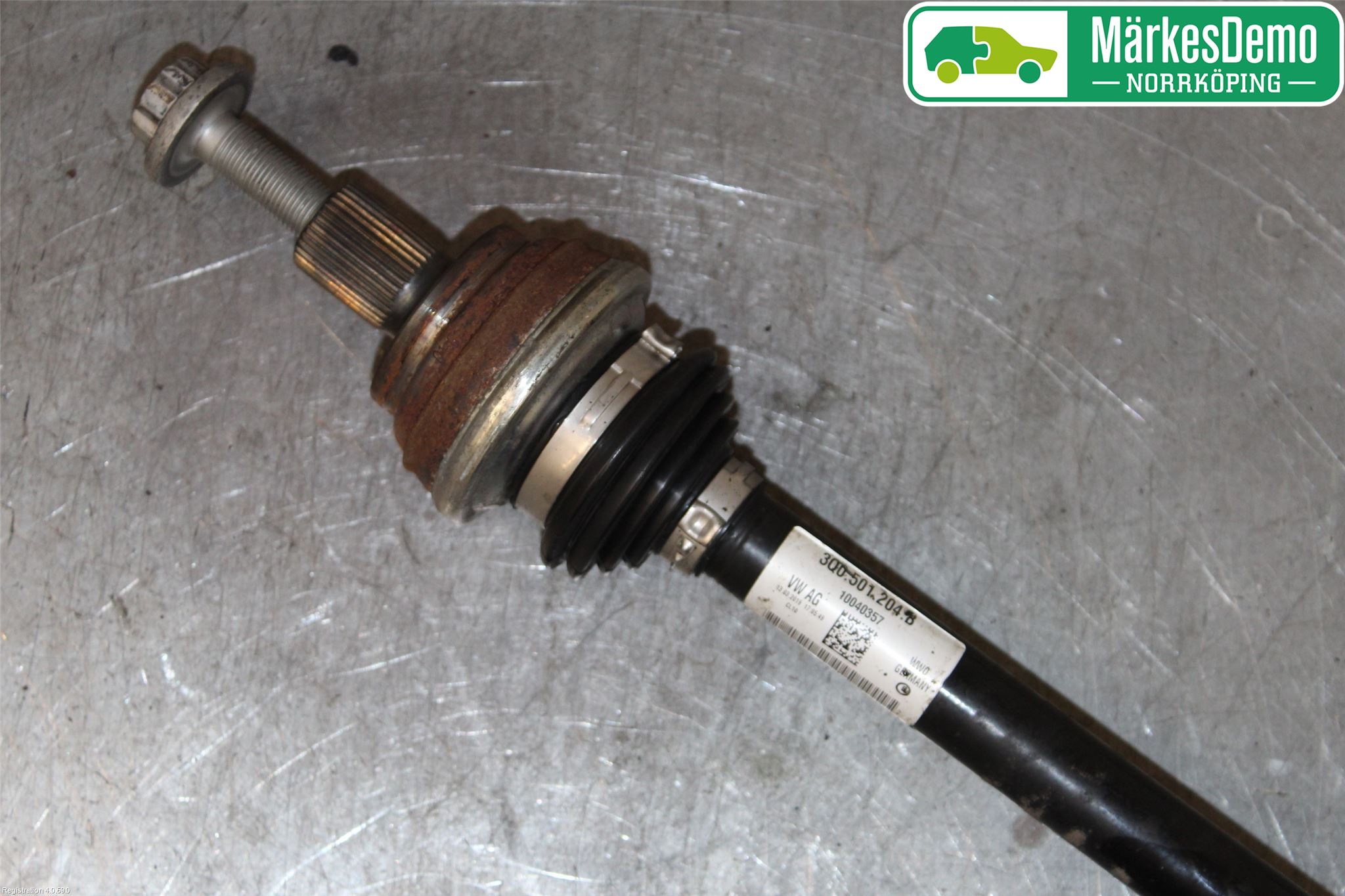 Skoda SUPERB 16-24 Drivaxel Bak Höger