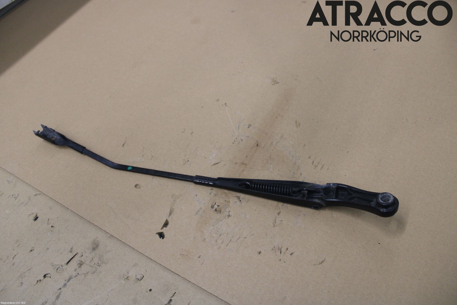 Audi A4 12-15 Torkararm Armar Vindruta