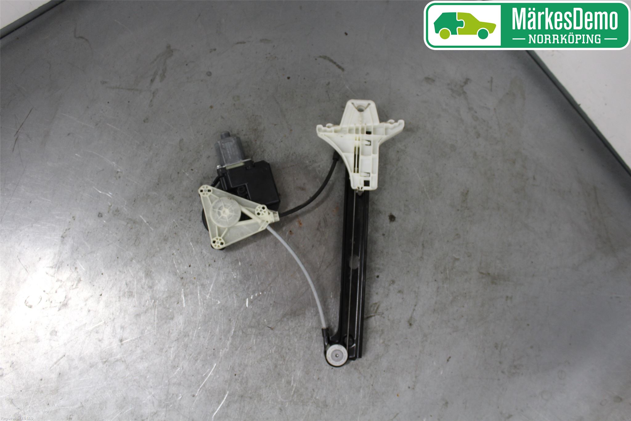 Volkswagen VW POLO 10-17 Fönsterhiss El Kompl