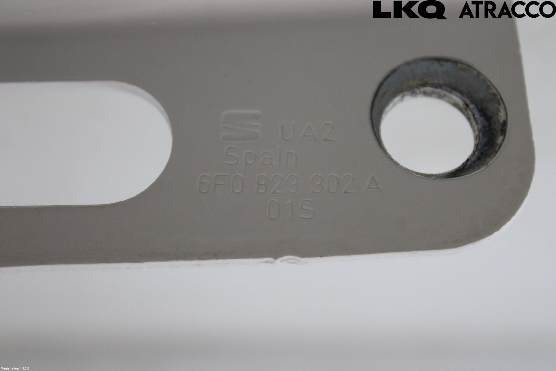 Seat IBIZA V 17-20 Huvgångjärn