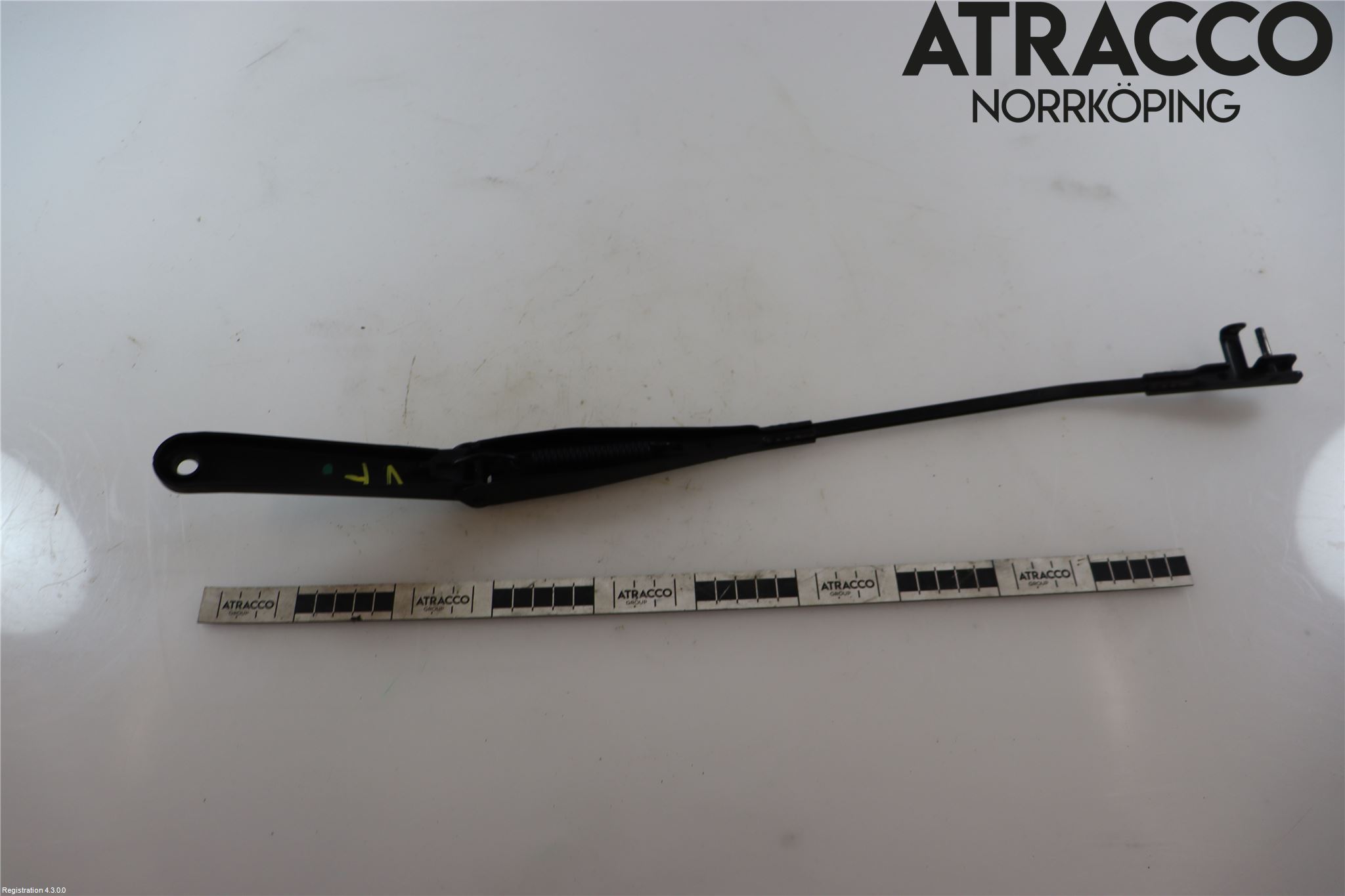 Ford FOCUS     04-07 Torkararm Armar Vindruta