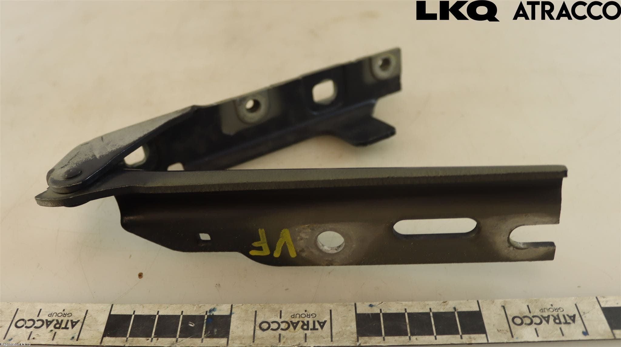 Saab 9-3 VER 2 Huvgångjärn