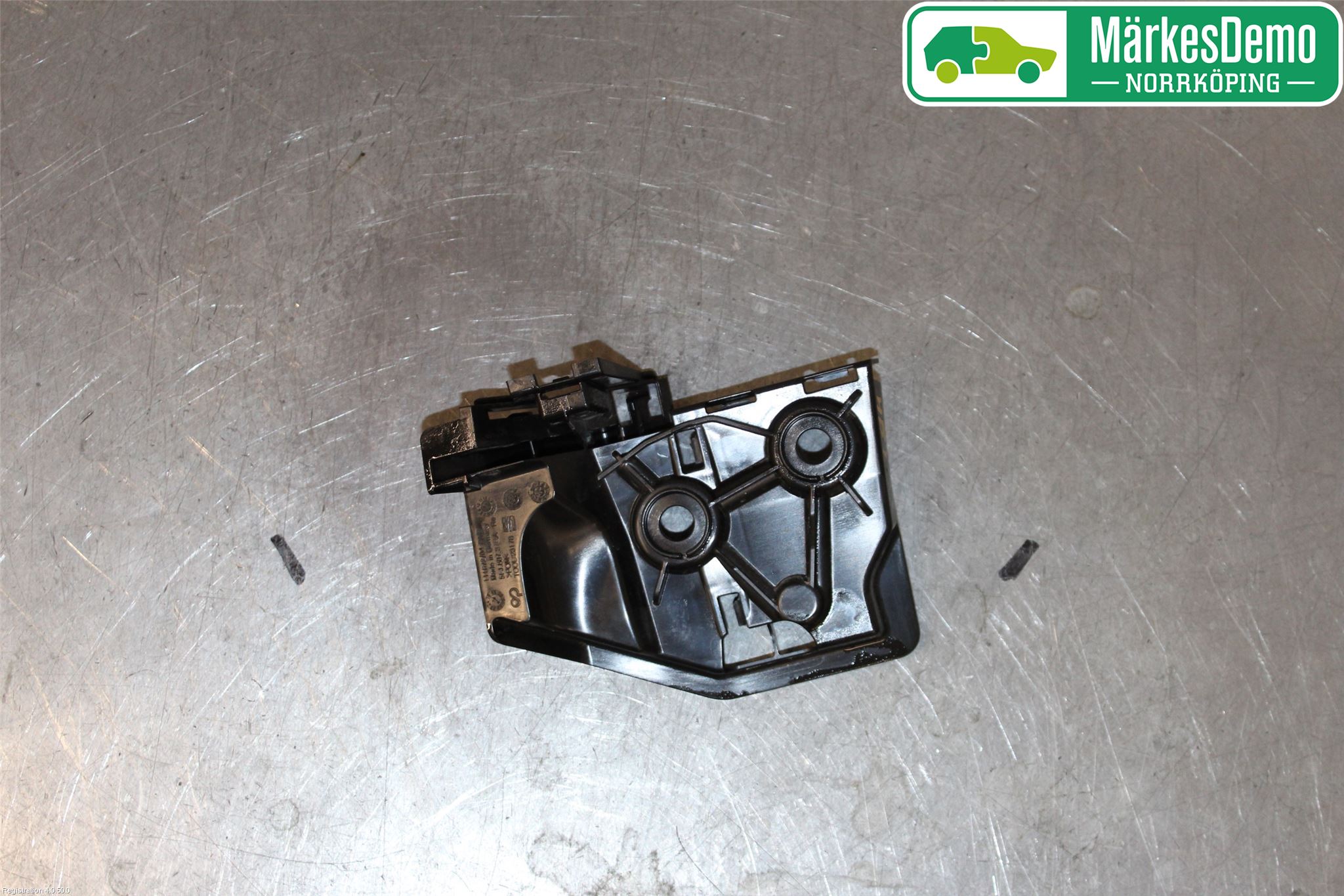 Seat TARRACO 19- Stötfångarfäste Bak Hö