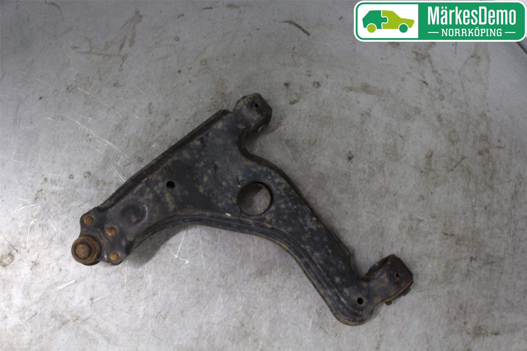 Opel ZAFIRA B 06-14 Bärarm Fram Undre Hö