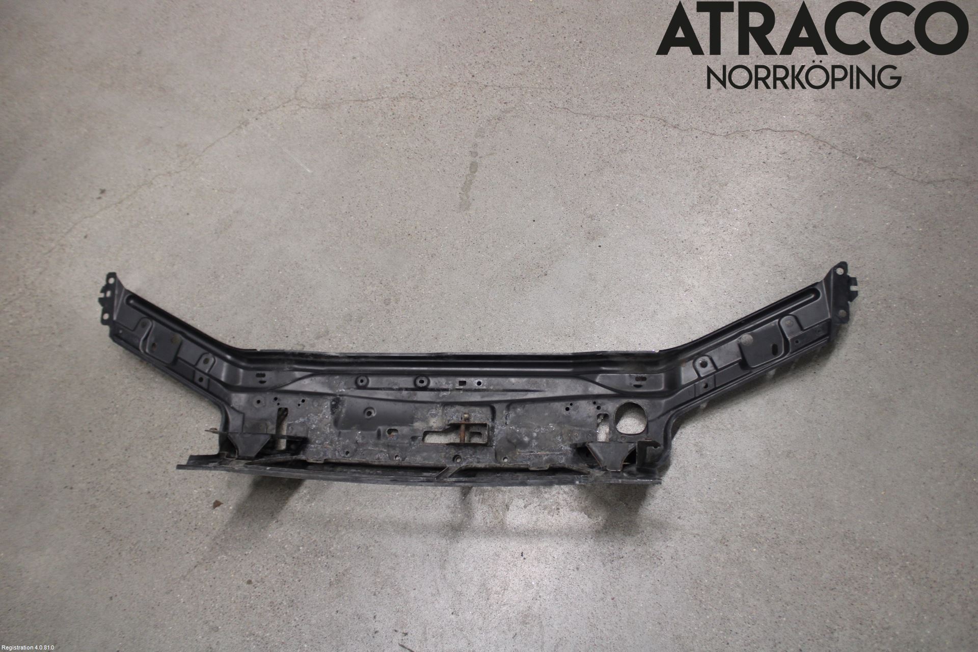 Volvo V70 00-04 Frontplåt