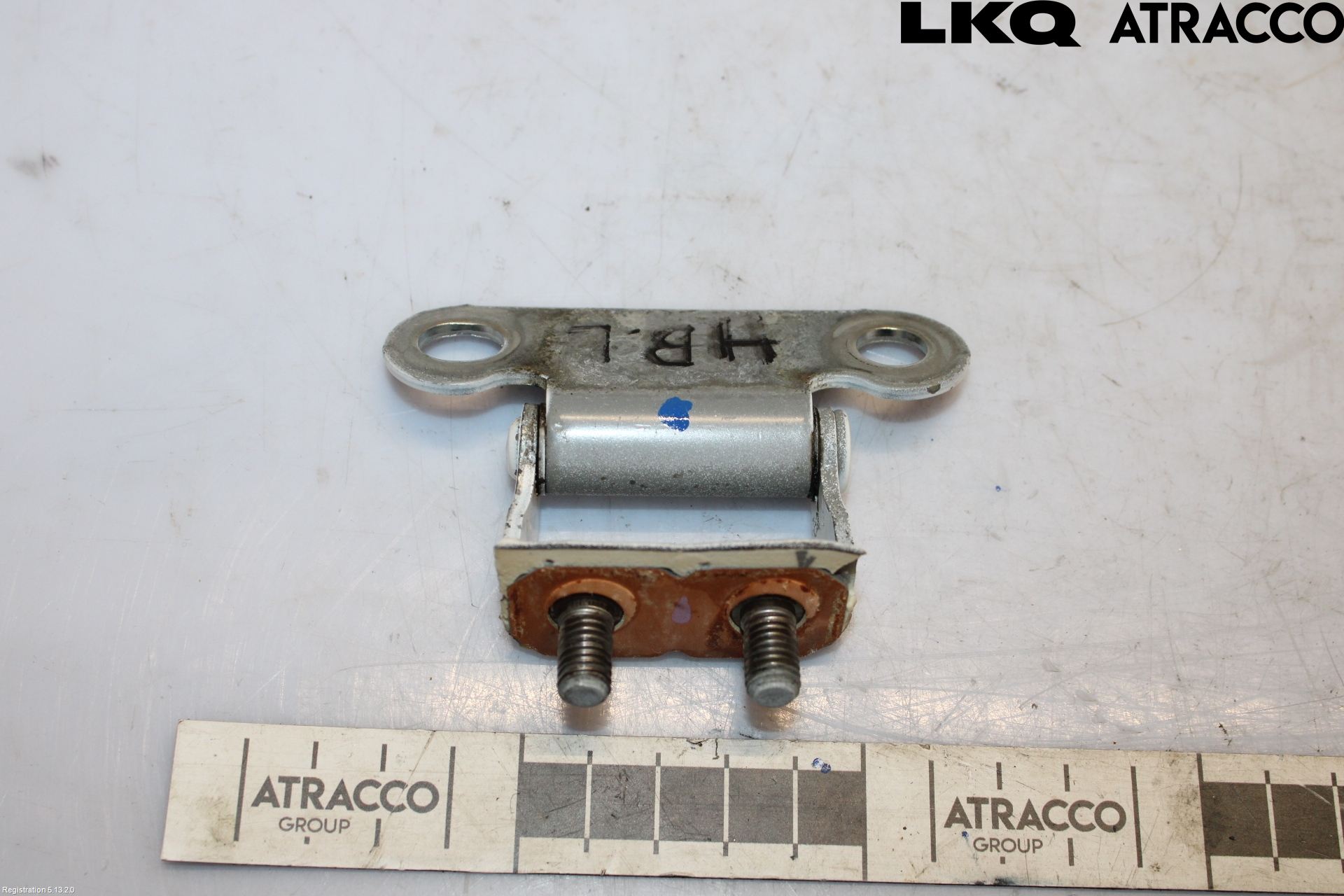 Toyota VERSO-S 11-16 Bakluckegångjärn Hö