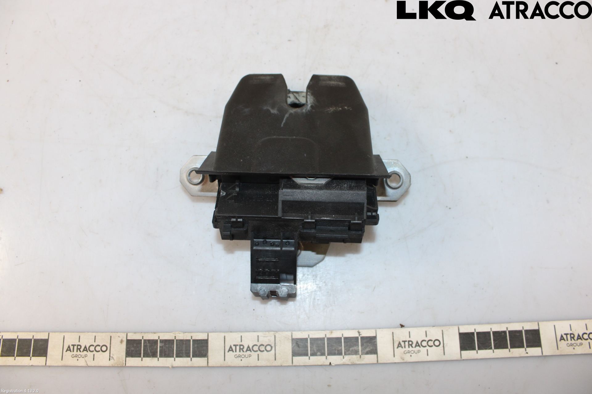 Volvo V50 08-12 Låskista Baklucka