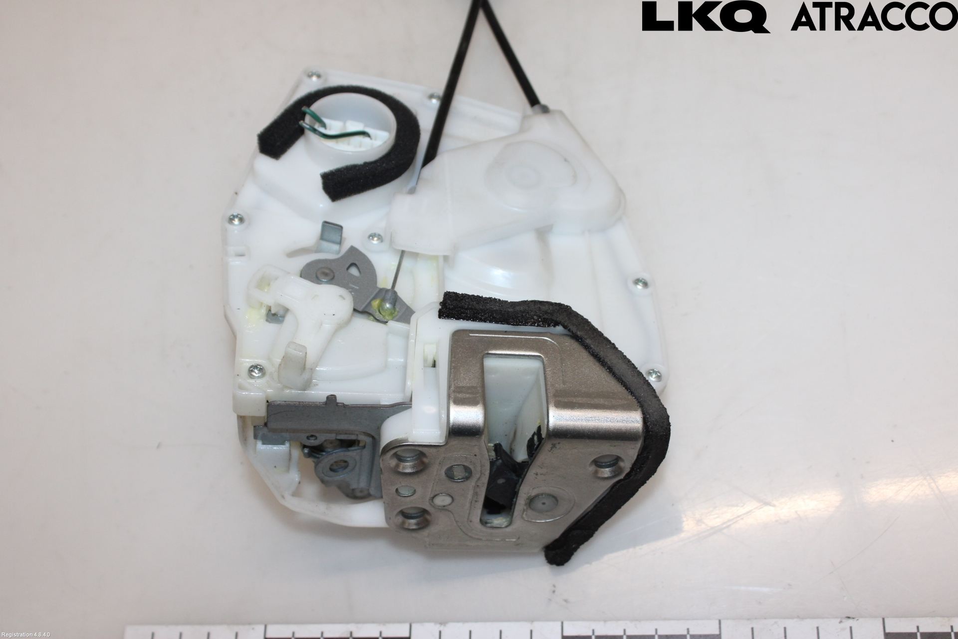 Suzuki SWIFT 11-16 Låskista-Dörrlås