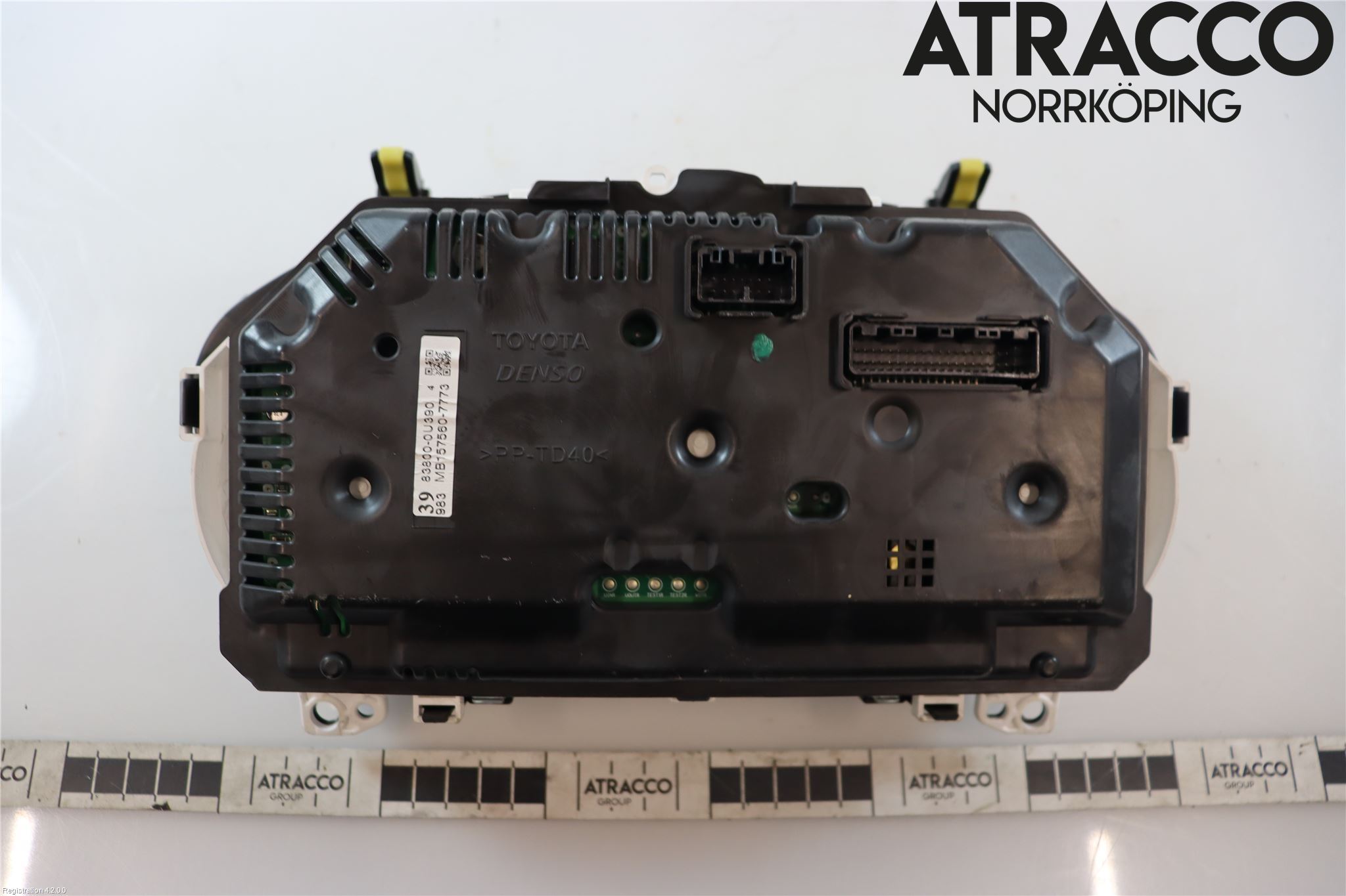 Toyota YARIS XP130 12-14 Instrument Komb