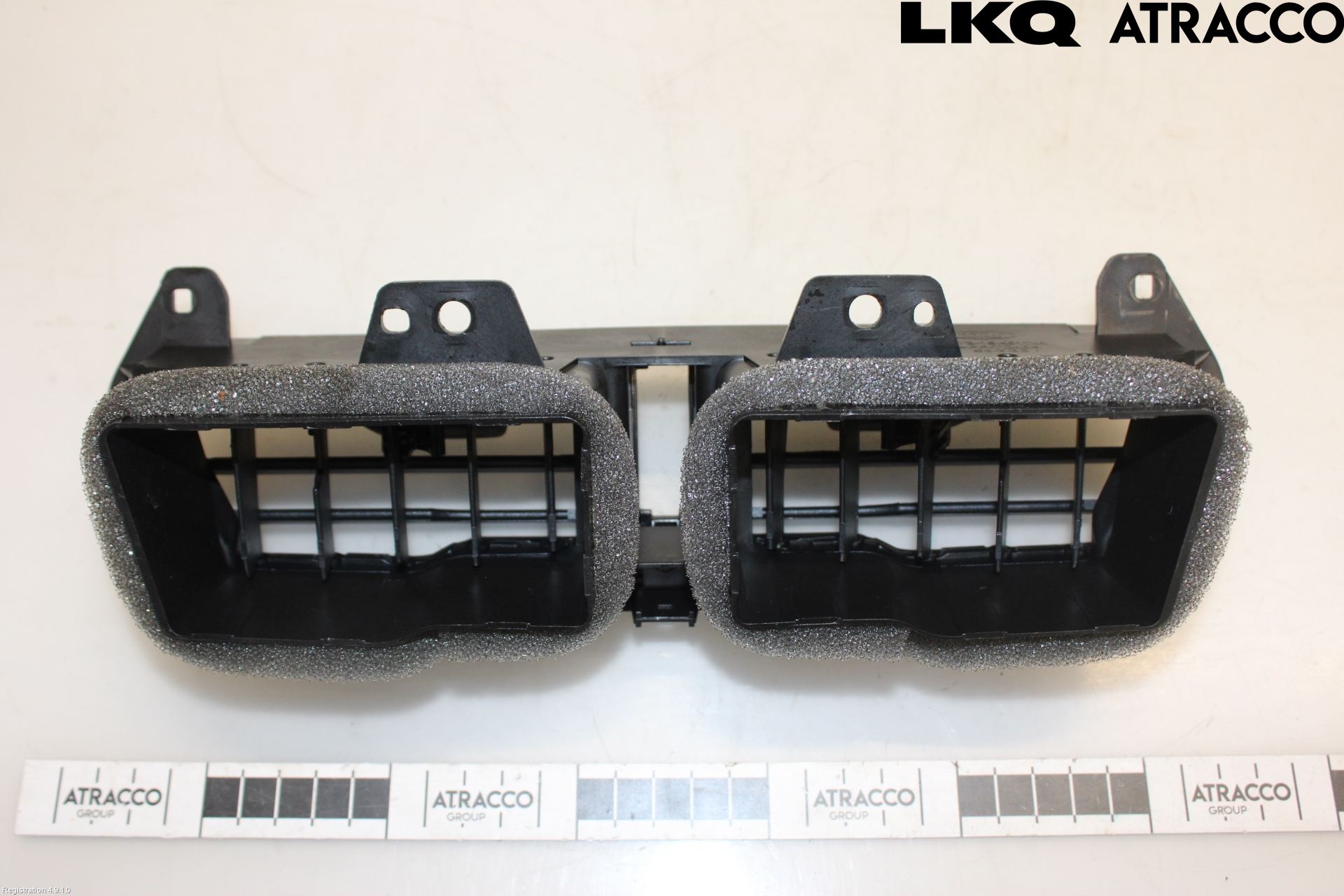 Ford MONDEO 15-22 Defrosterkanal-Munstycke