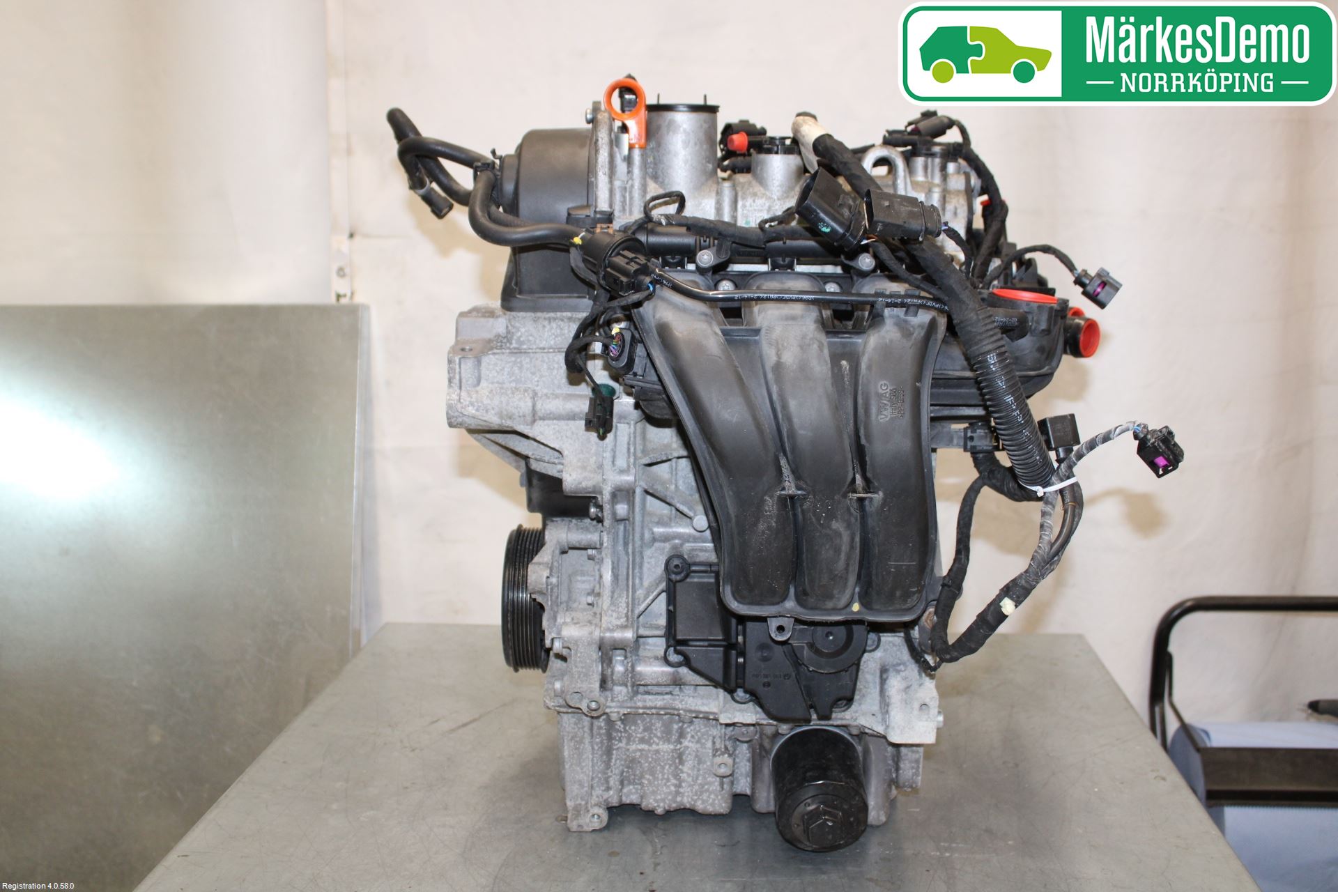 Volkswagen VW UP! / E-UP! Motor Bensin