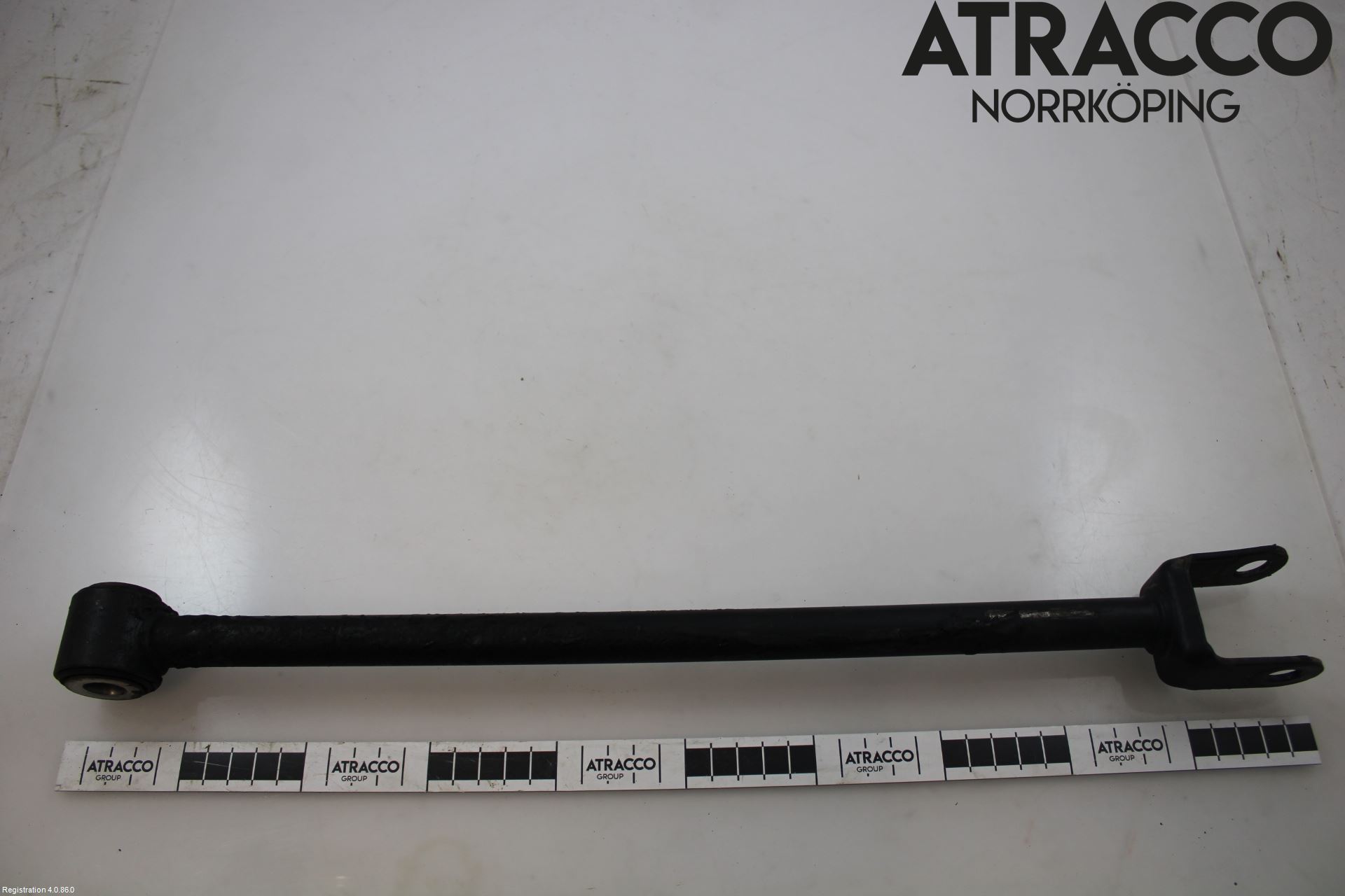 Dacia DUSTER 10-17 Bärarm Bak Höger