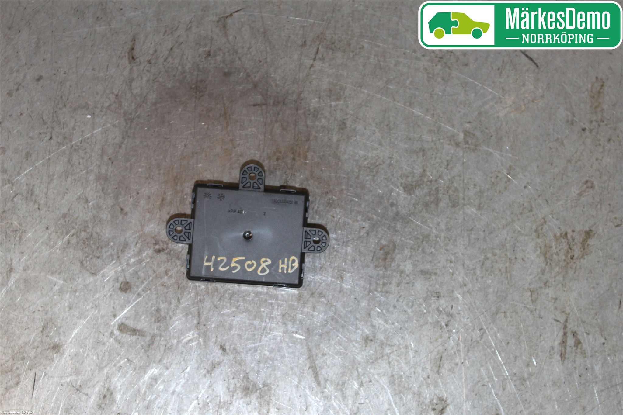 Volvo V40 12-19 Styrenhet Dörr