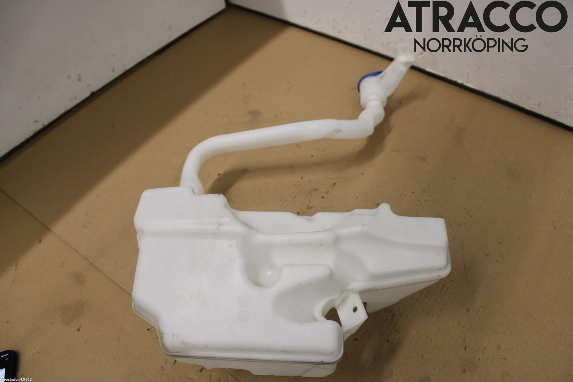 Jaguar E-PACE 17- Spolartank Vindruta-Strål