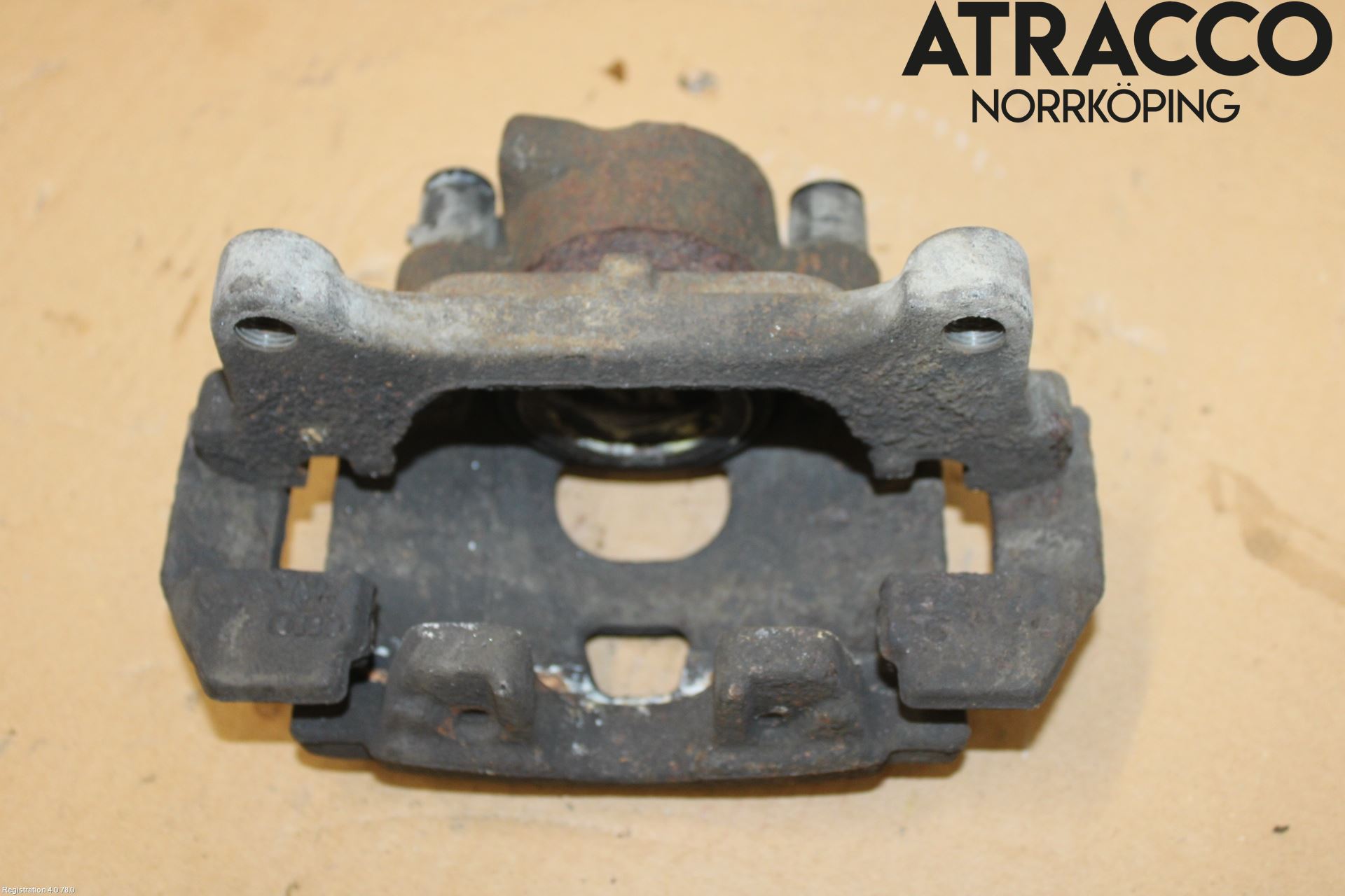 Audi A4 12-15 Bromsok Fram Höger