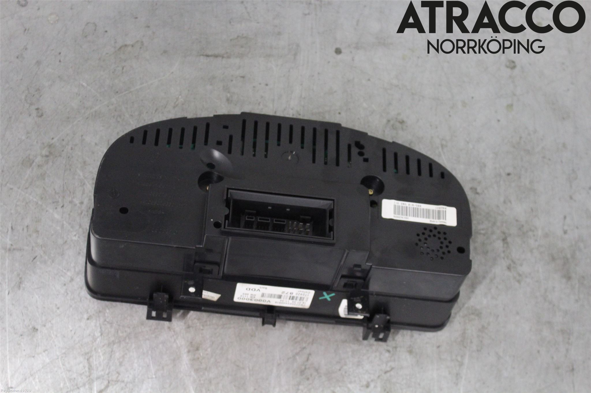 Volkswagen VW TOURAN 03-10 Instrument Komb