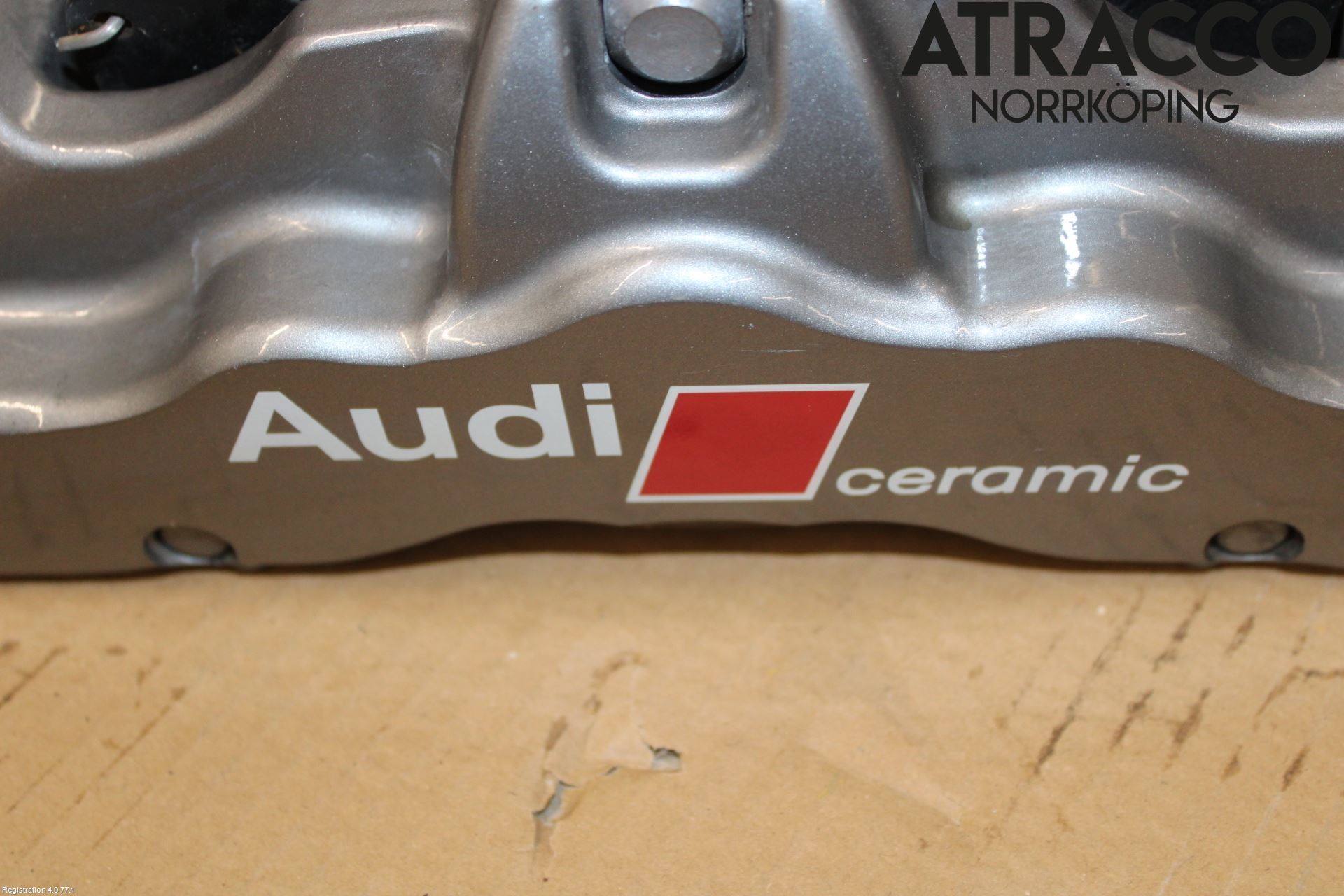 Audi R8 Bromsok Fram Höger