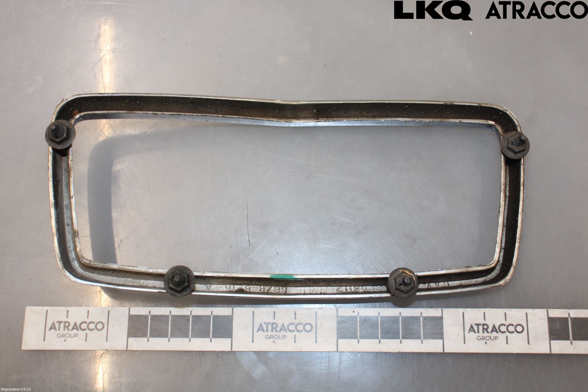 Ford MUSTANG    64-73 Grillsarg