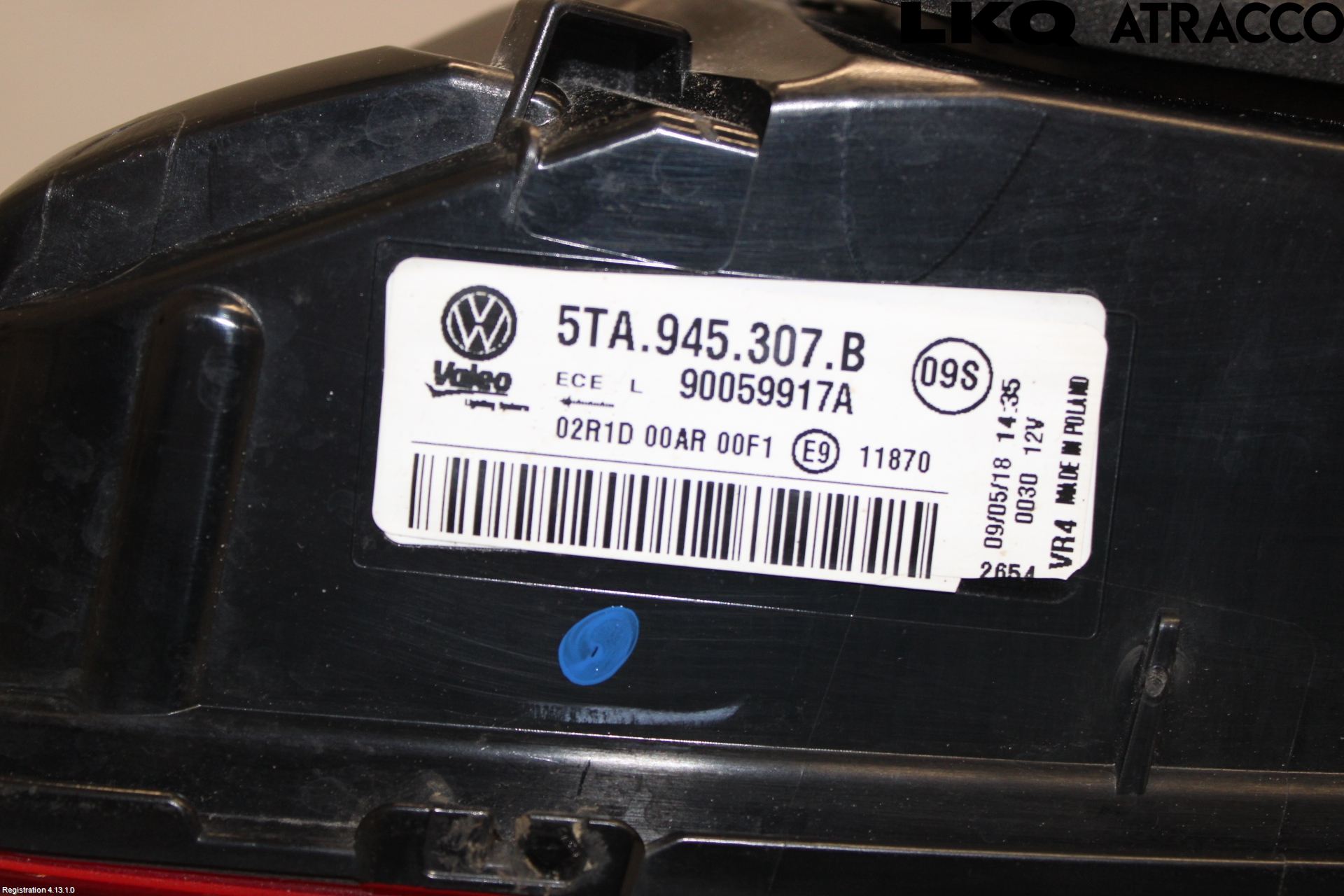Volkswagen VW TOURAN 16- Bakljus Lucka Vä
