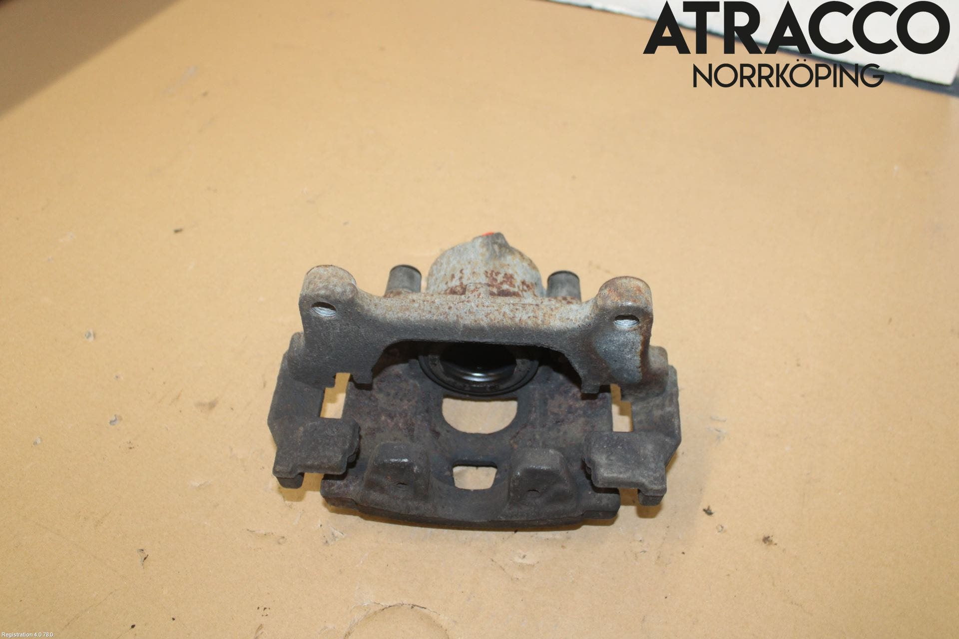 Audi Q3 8U 12-18 Bromsok Fram Höger