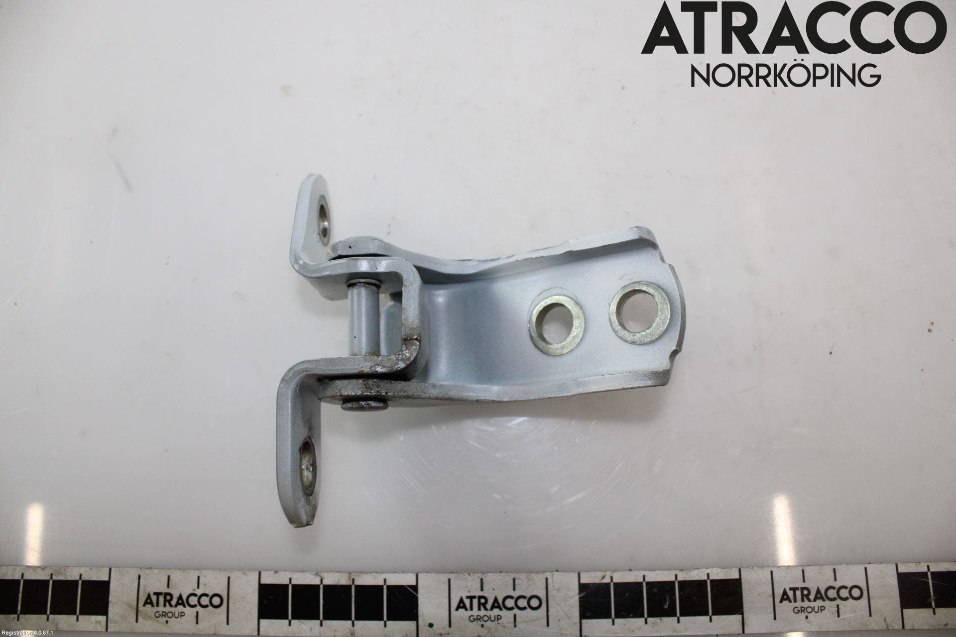 Toyota VERSO 09-18 Dörrgångjärn