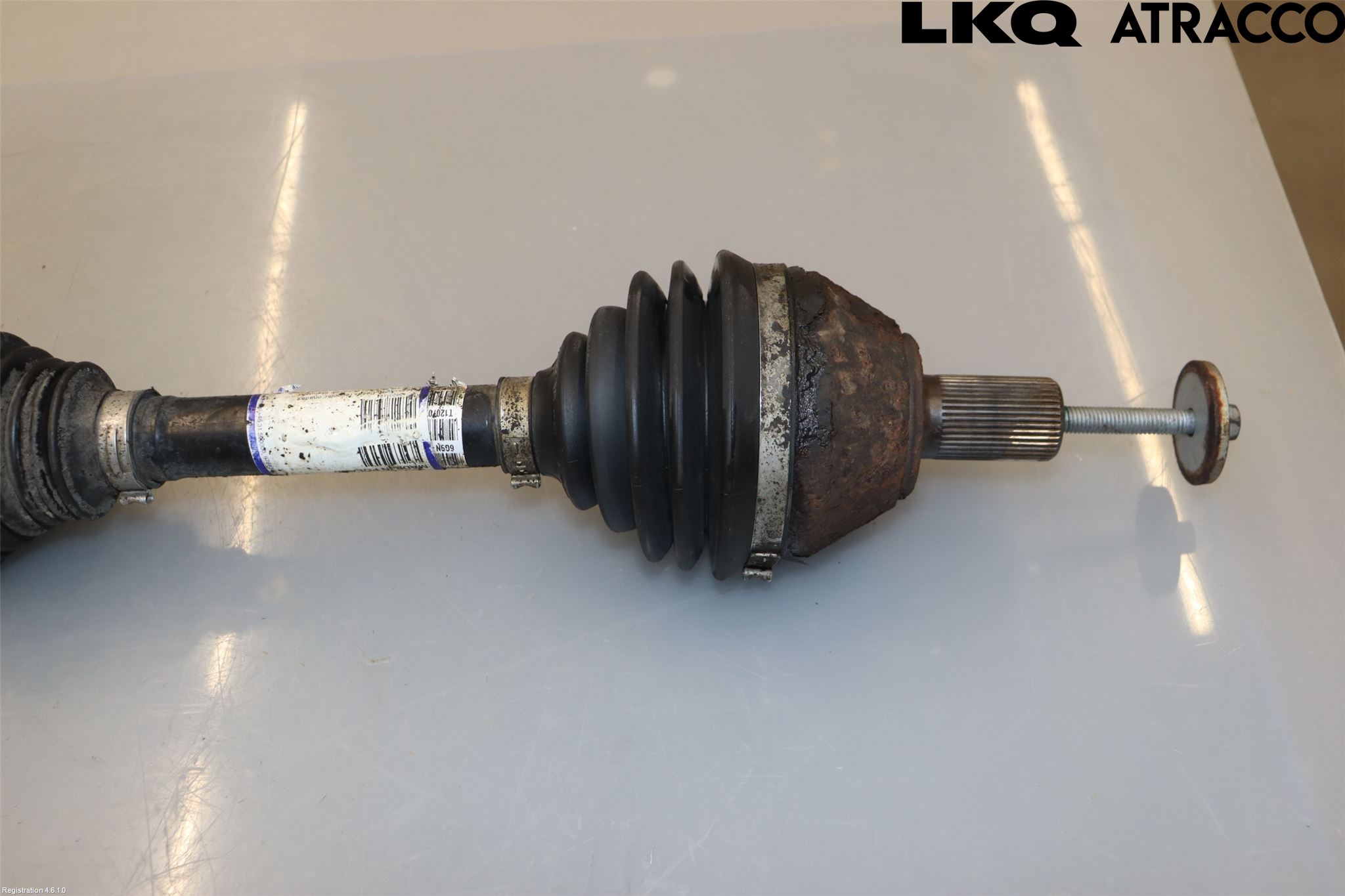 Volvo V70 08-13 Drivaxel Fram Höger