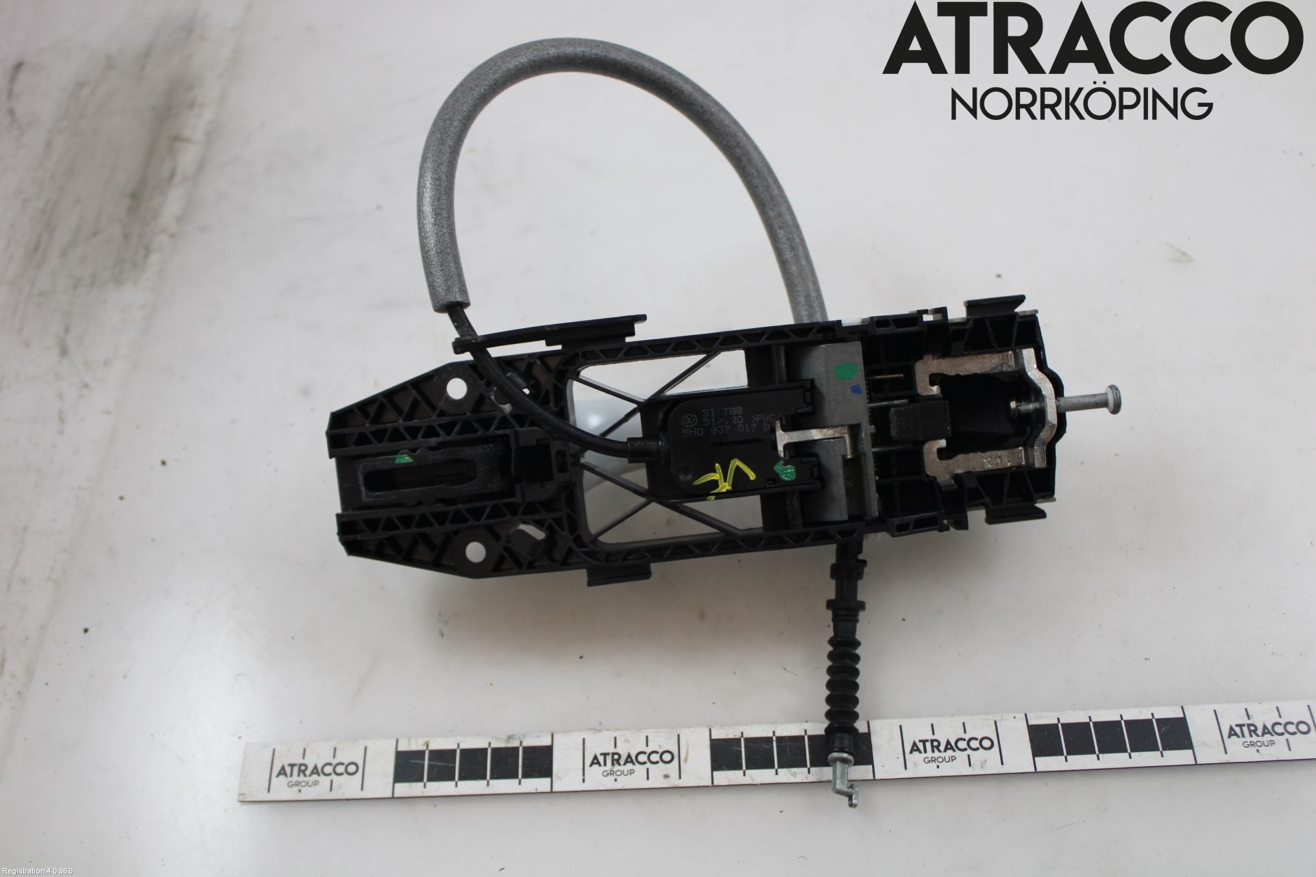 Audi Q3 F3 19- Dörrhandtag Yttre Vä