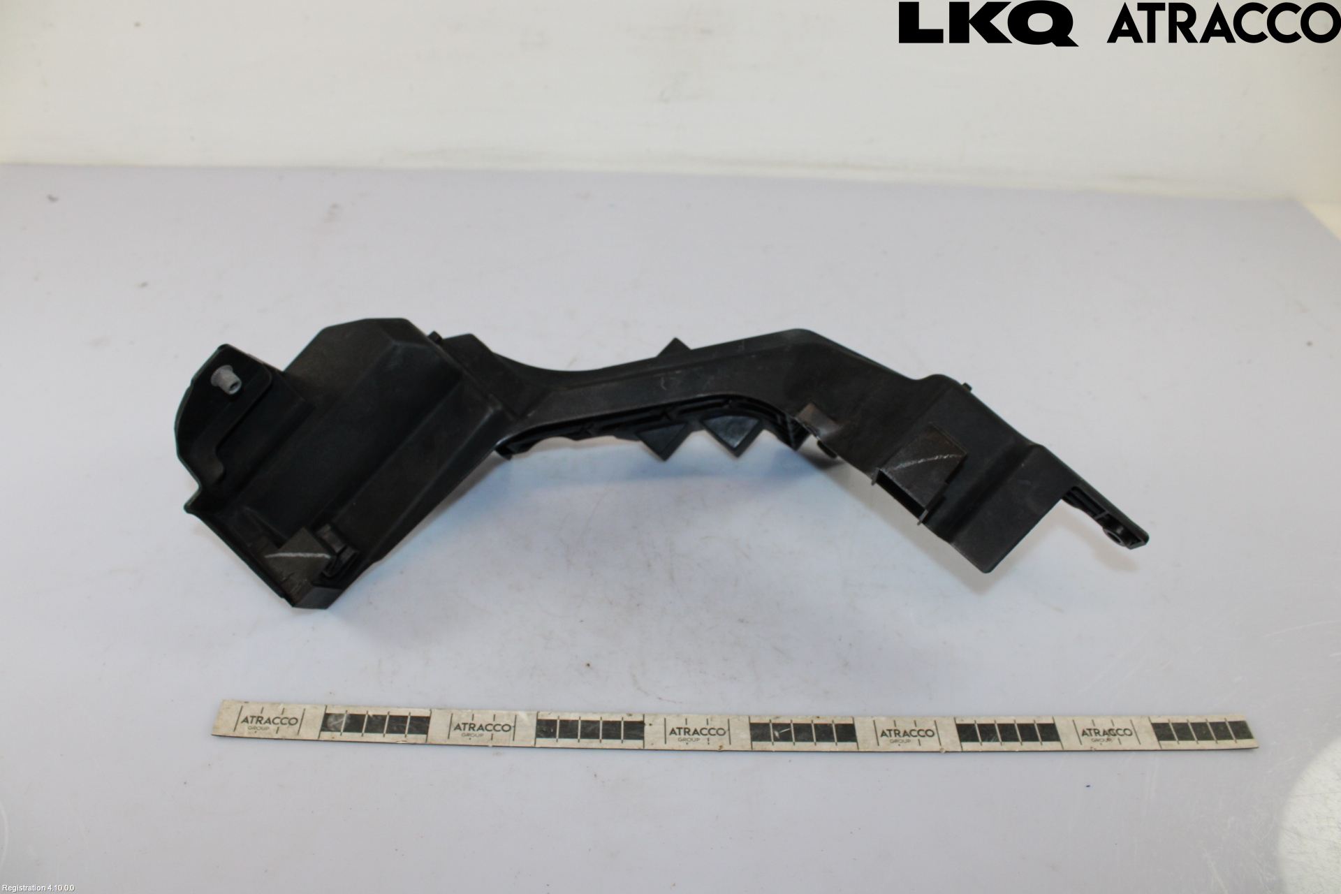 Hyundai i30 GD 13-17 Strålkast Fästsarg